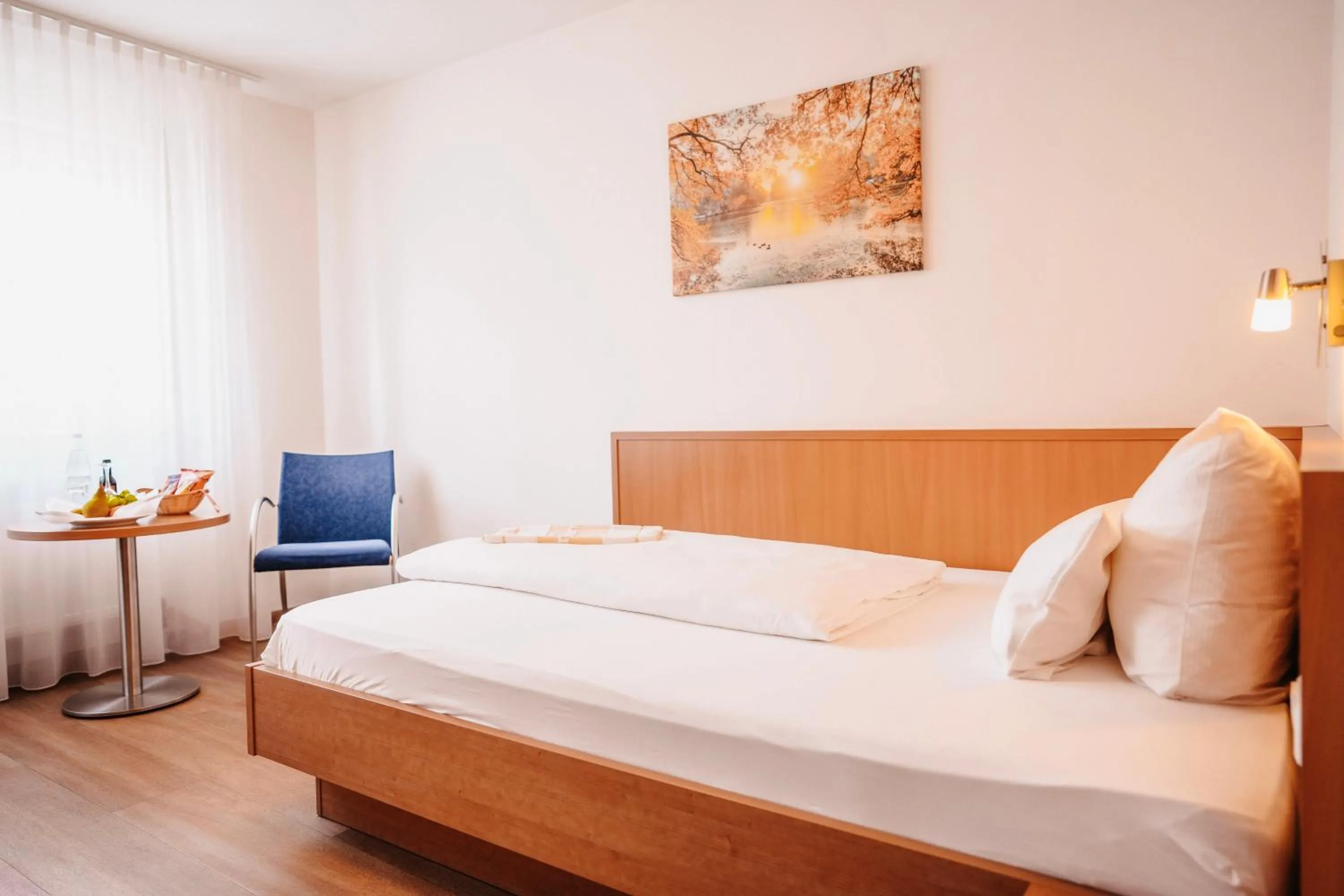 Bed in Hotel & Restaurant Goldener Pflug