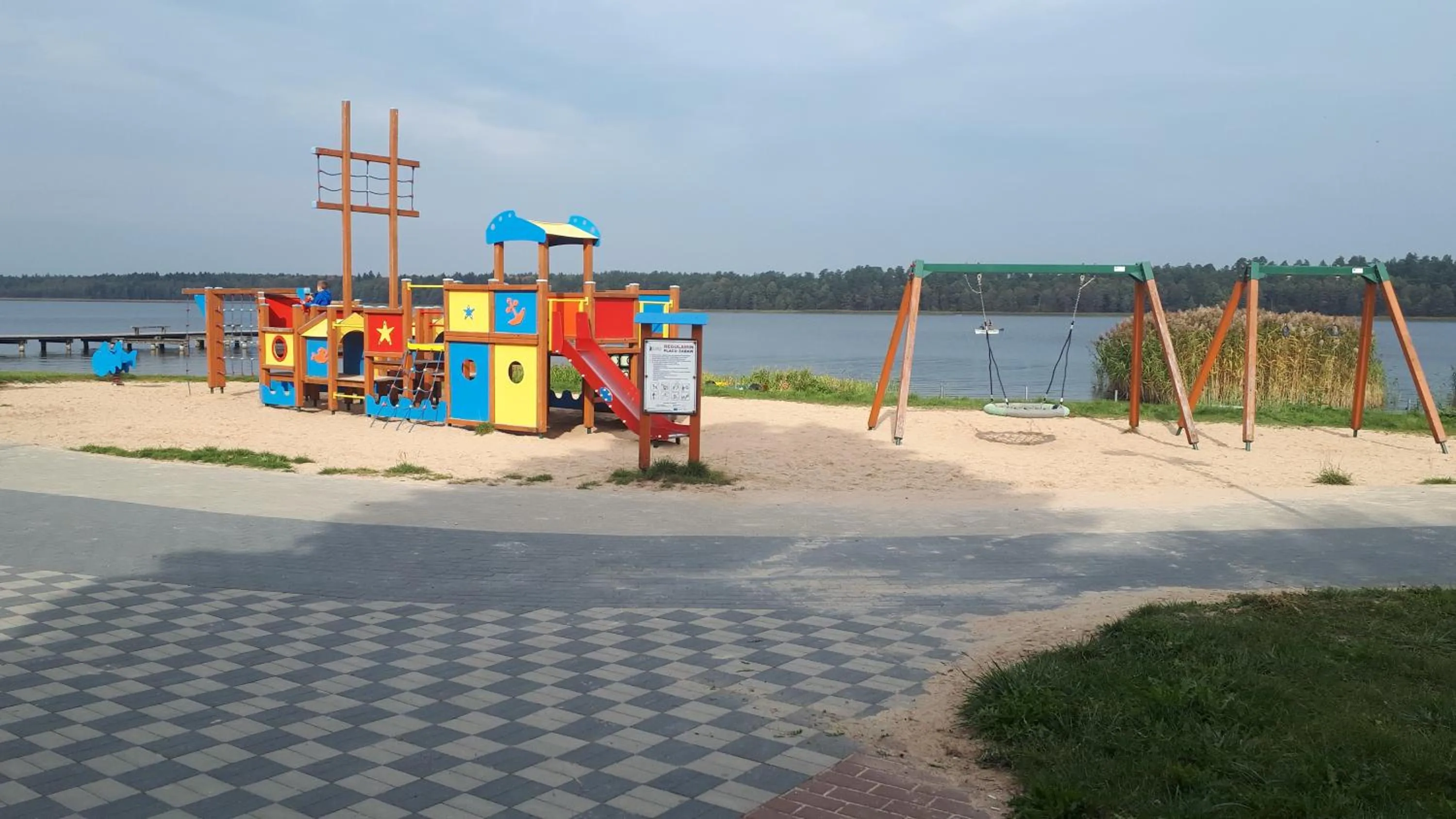 Beach in Apartamenty nad Jeziorem Necko