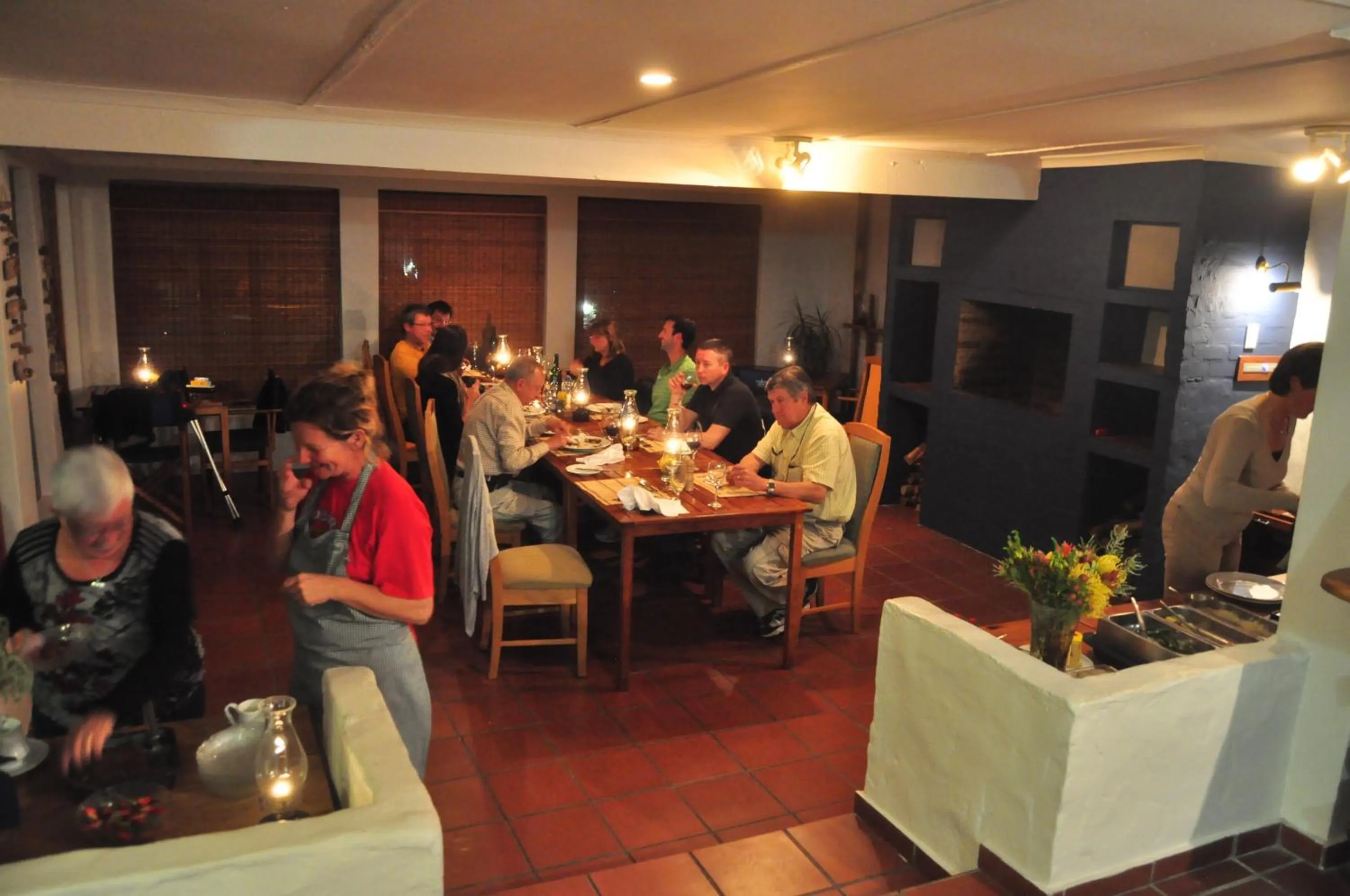 Restaurant/places to eat in Saxon Lodge