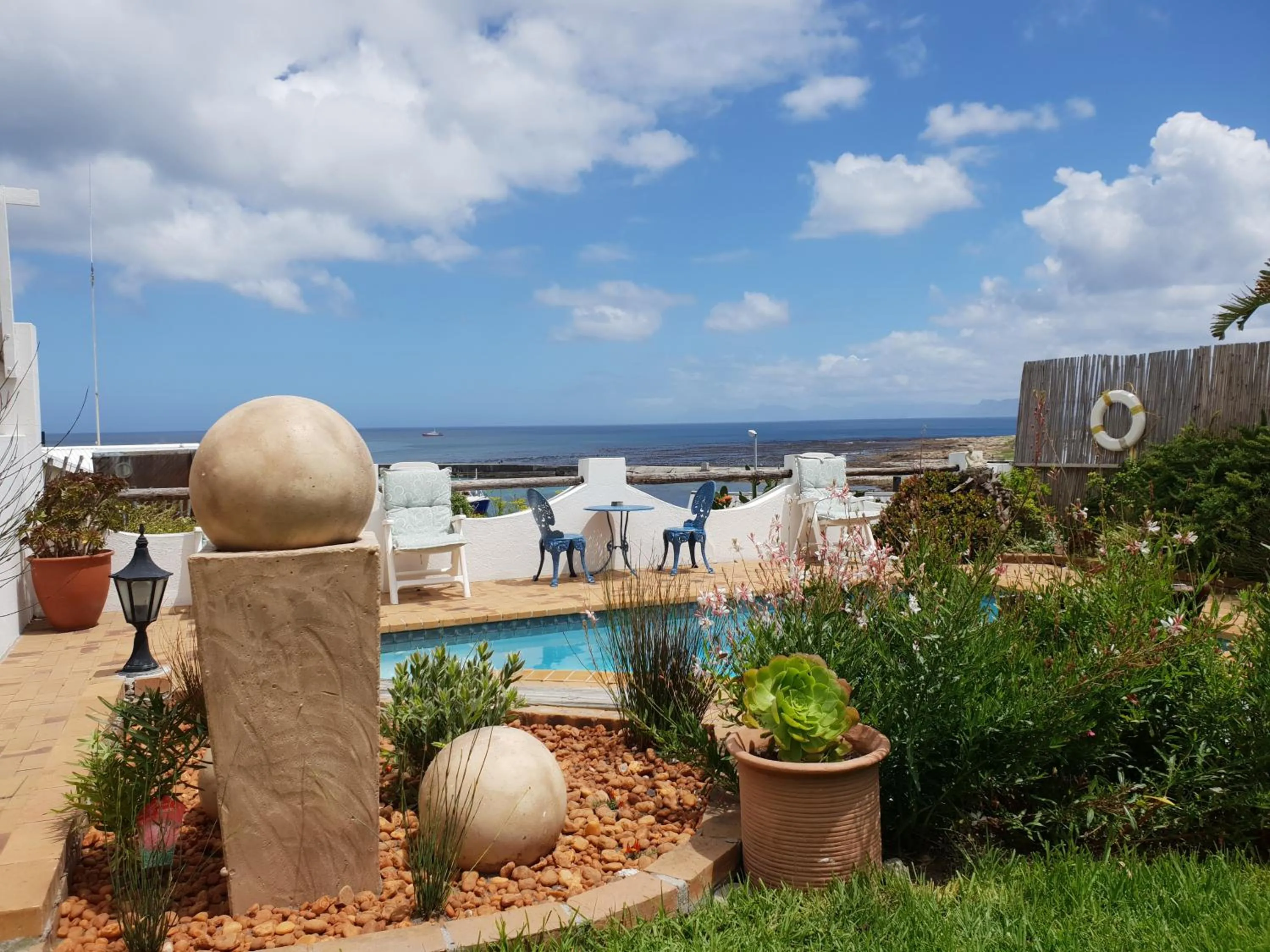 Garden in Saxon Lodge