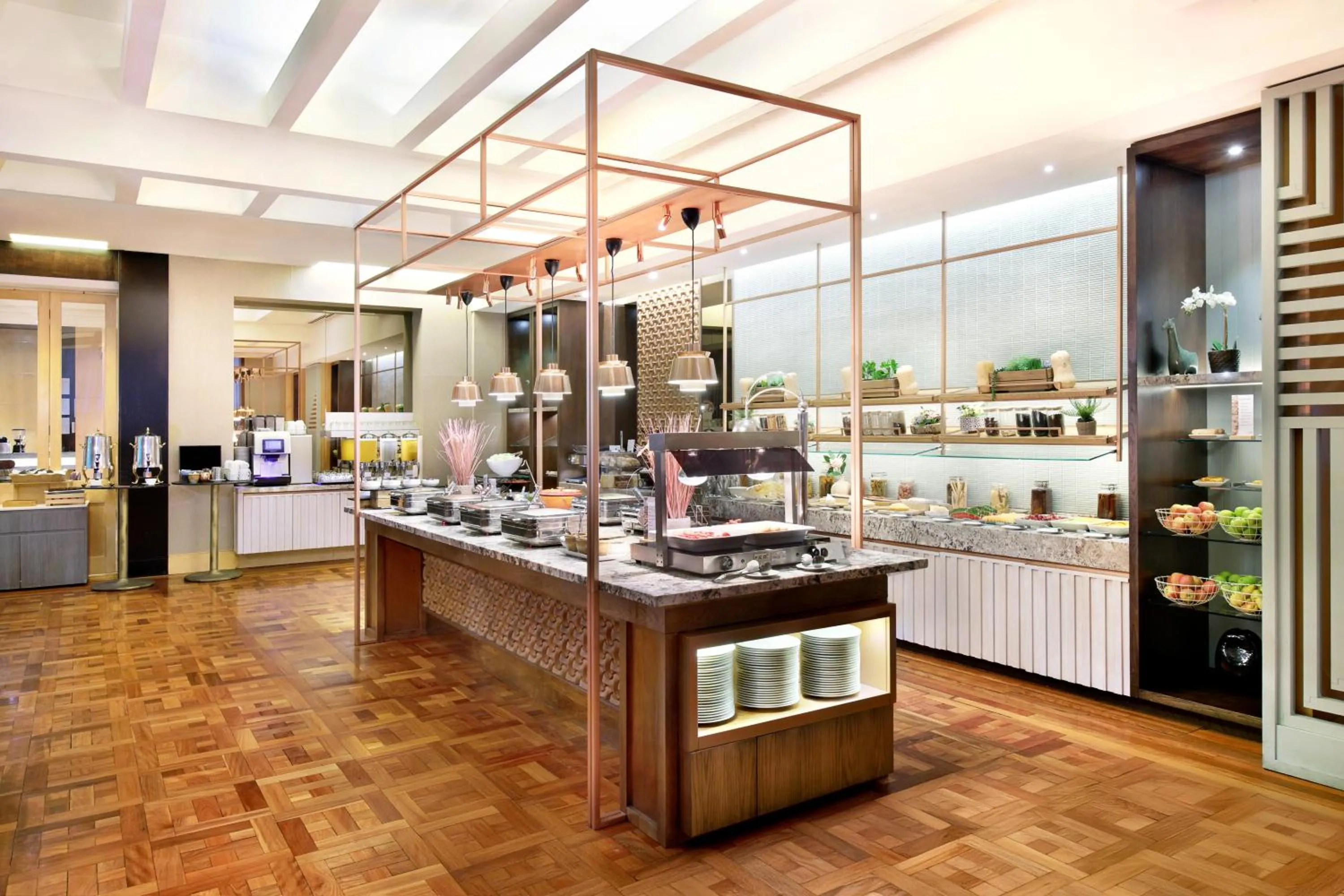 Restaurant/places to eat in The York by Swiss-Belhotel