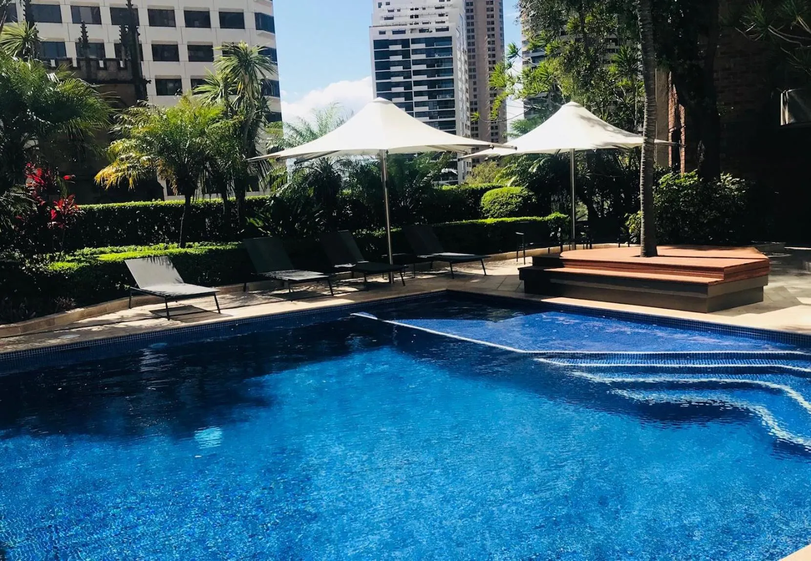 Swimming pool in The York by Swiss-Belhotel