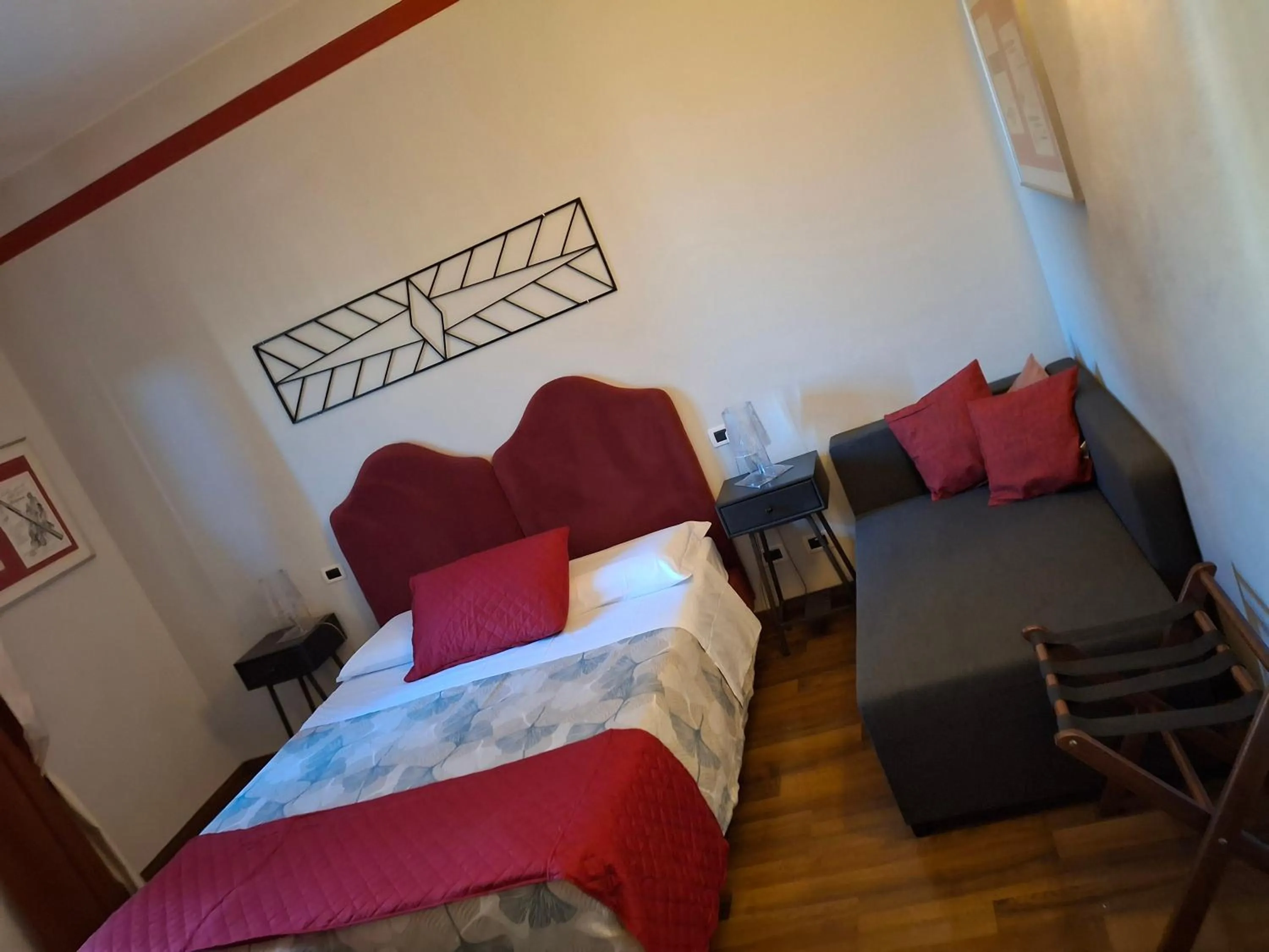 Bedroom, Bed in Albergo Moderno
