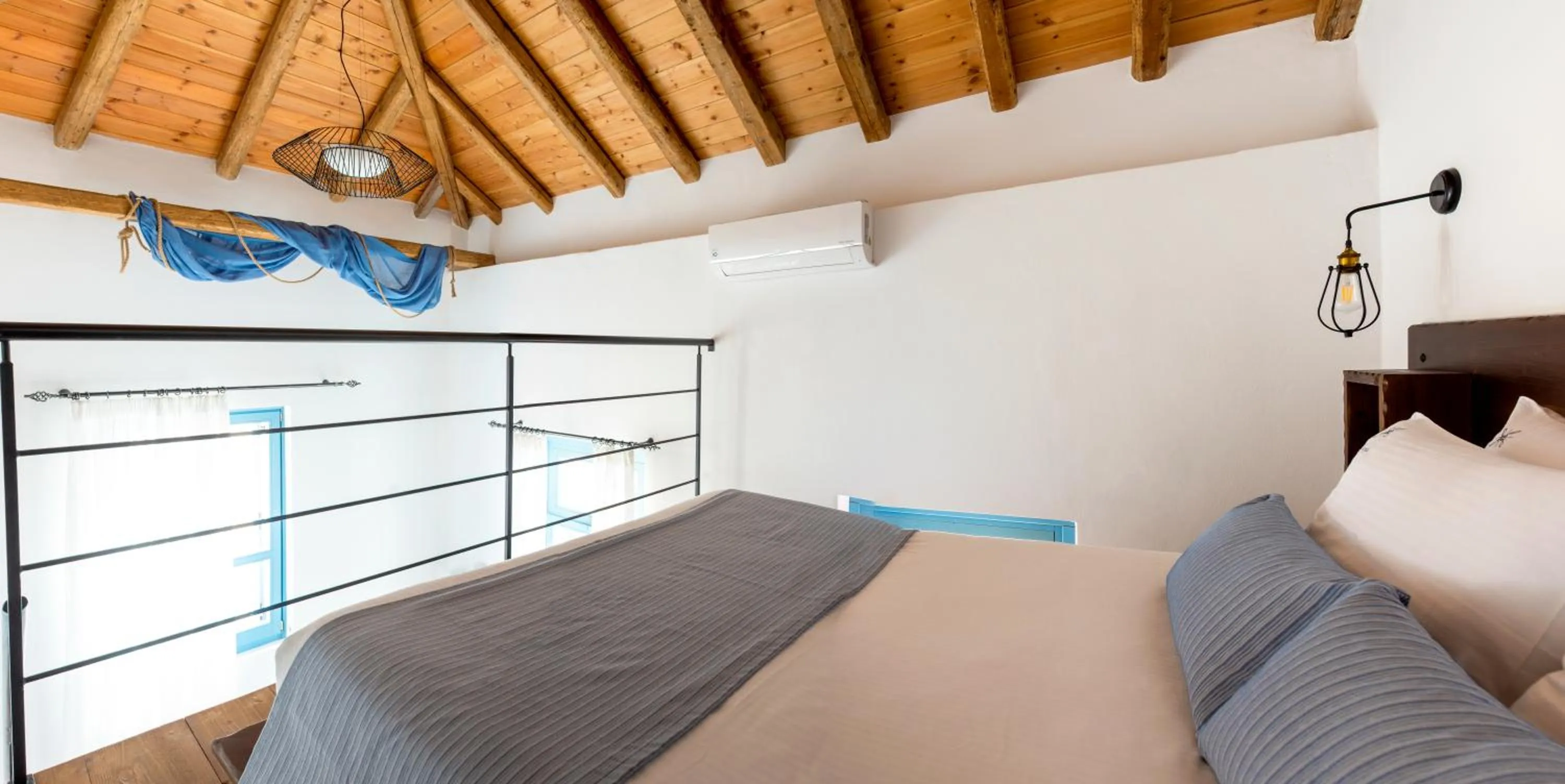 Bedroom in Blue Jasmine Suites