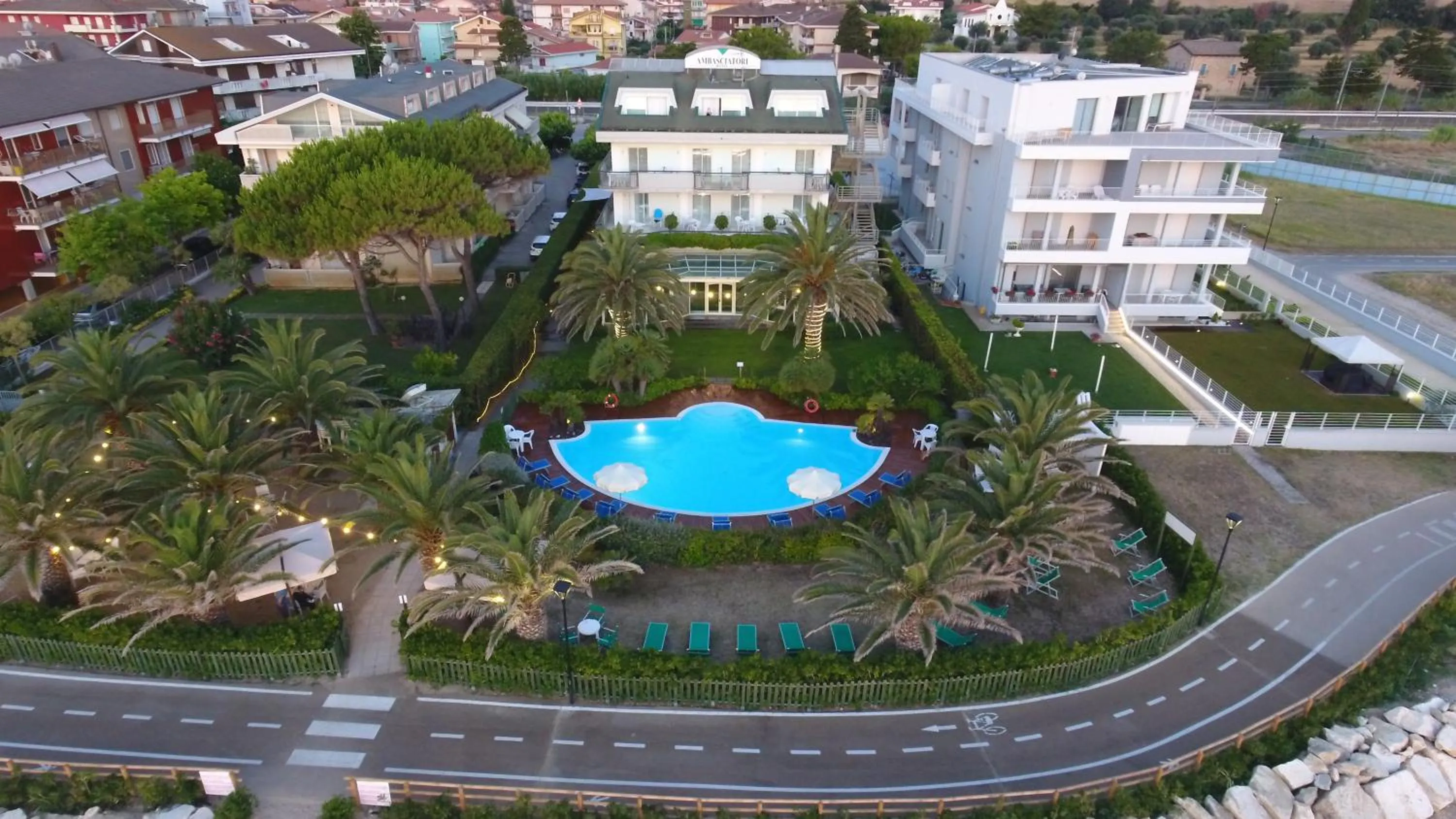 Swimming pool in Hotel Ambasciatori