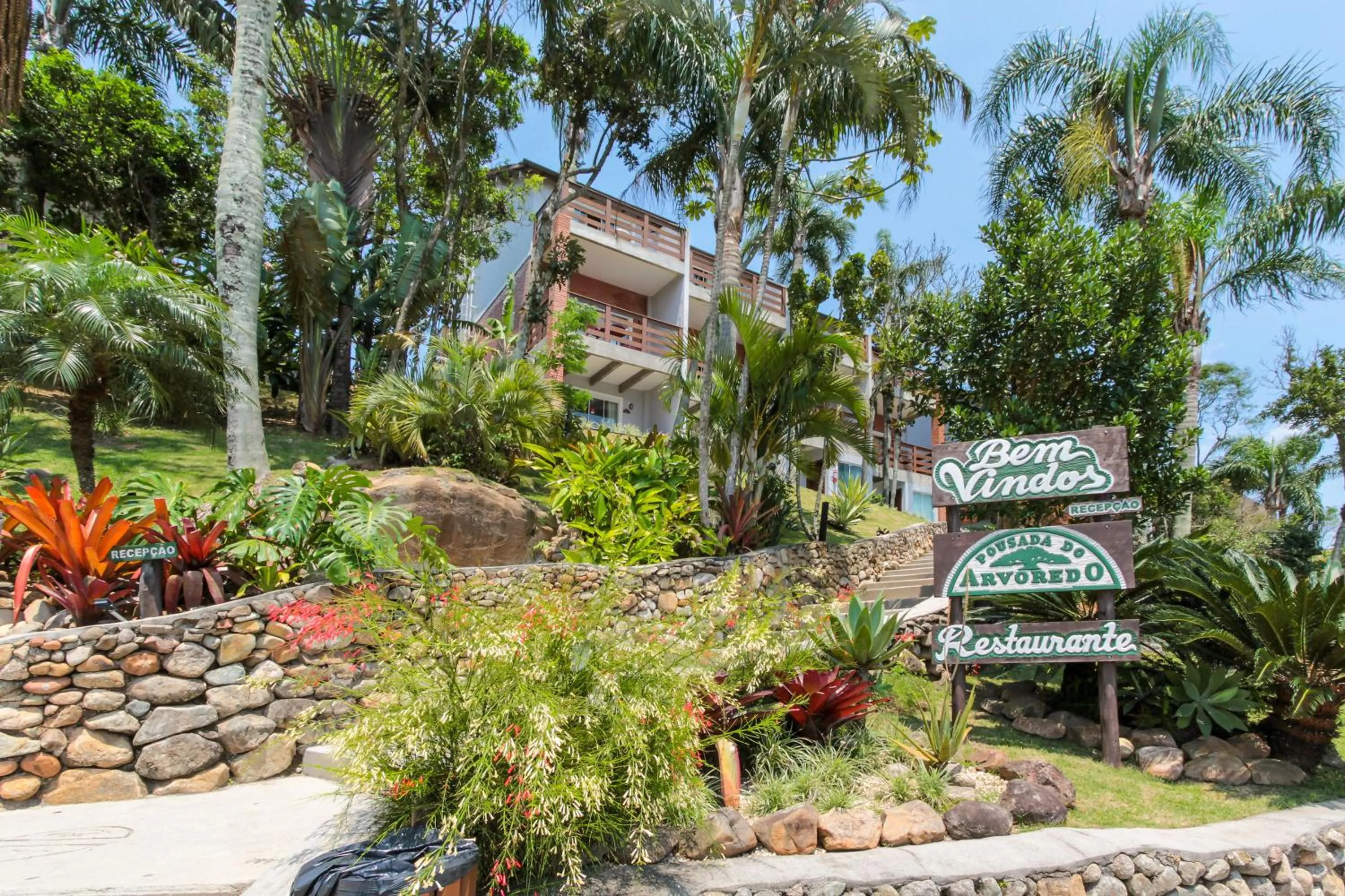 Garden view in Pousada do Arvoredo