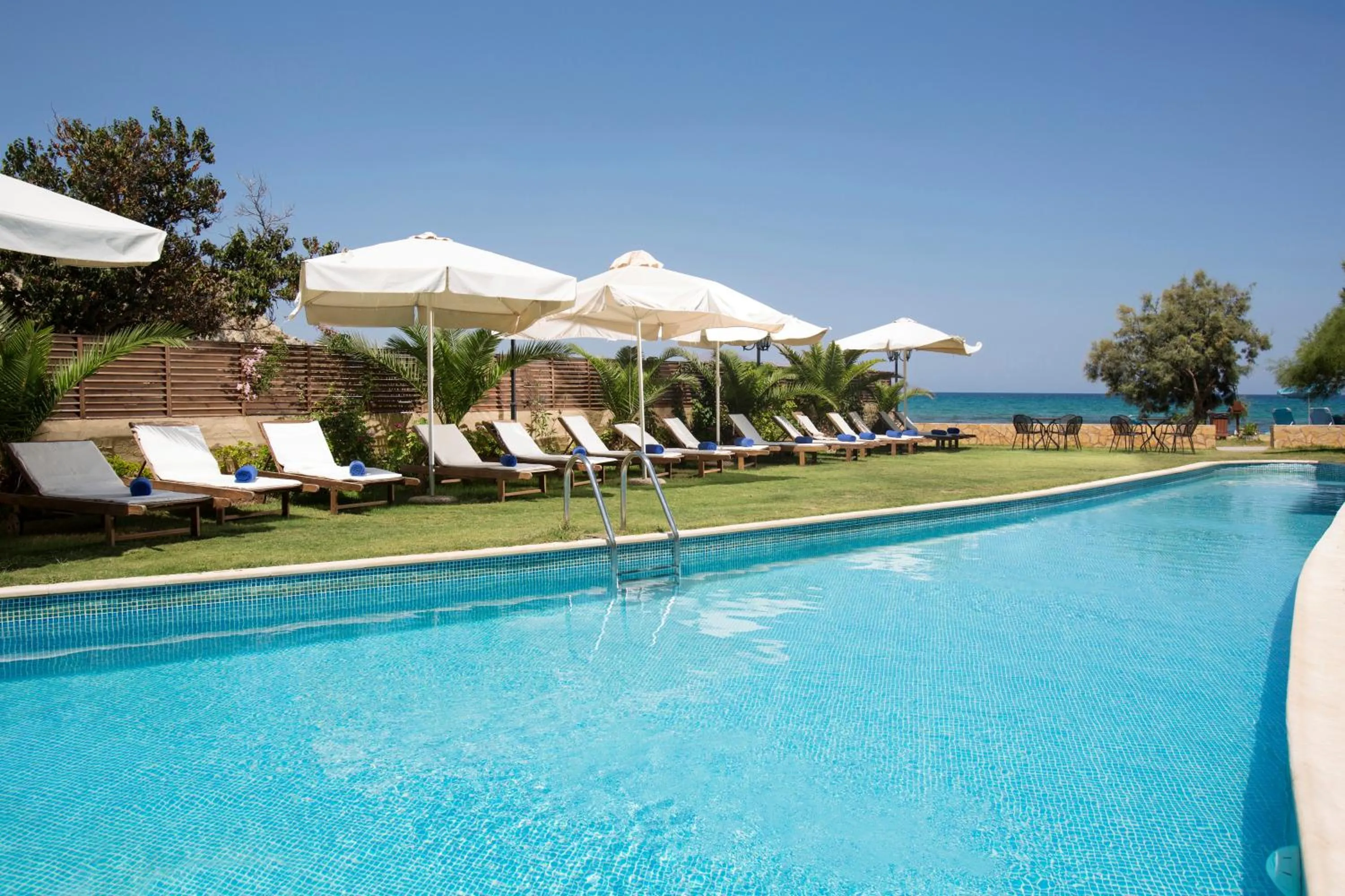Swimming pool in Almyrida Resort