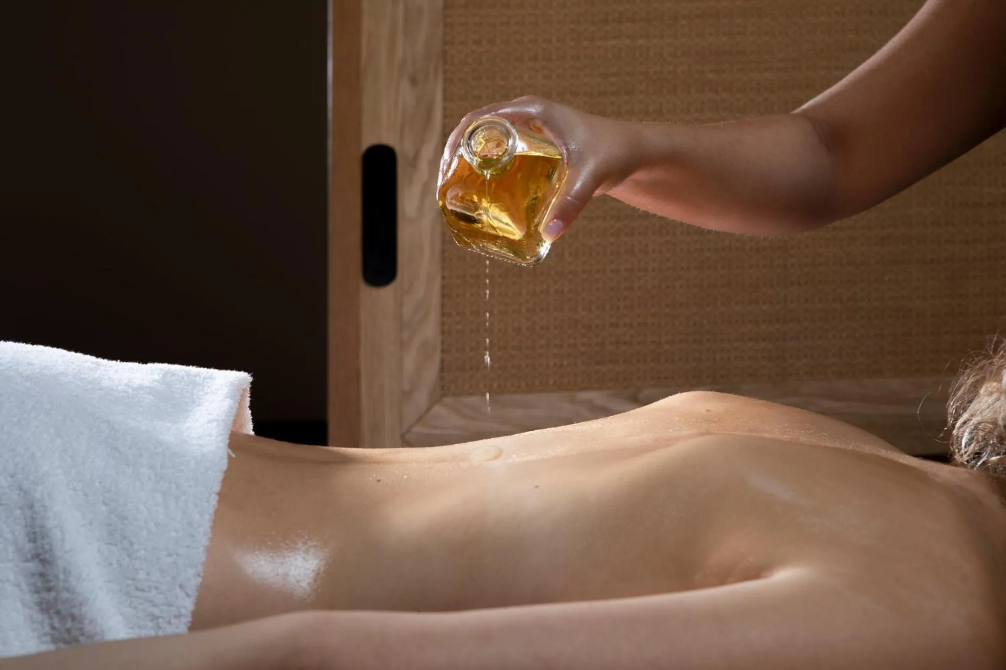 Massage in Almyrida Resort