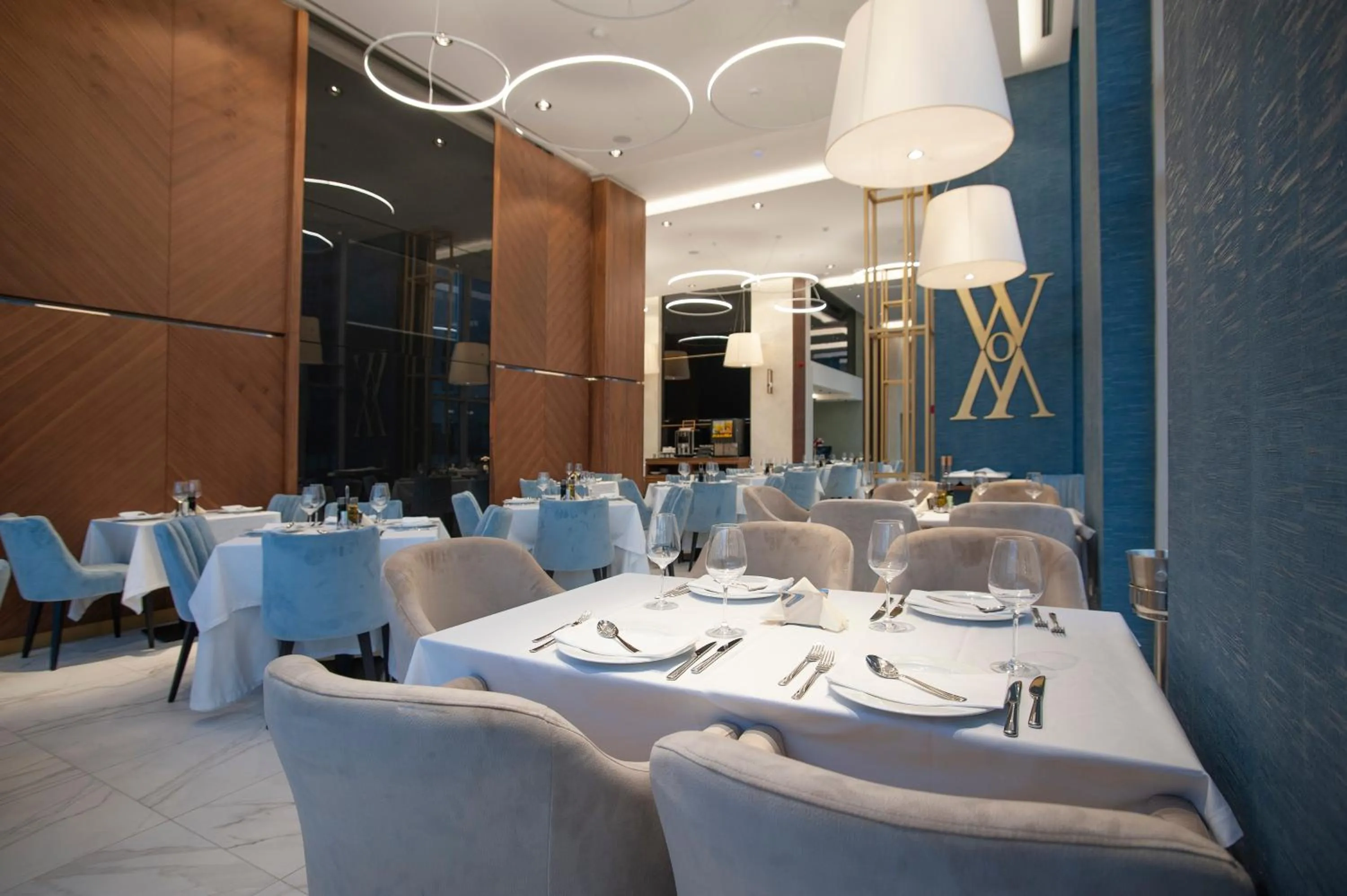 Breakfast in Hotel WOW