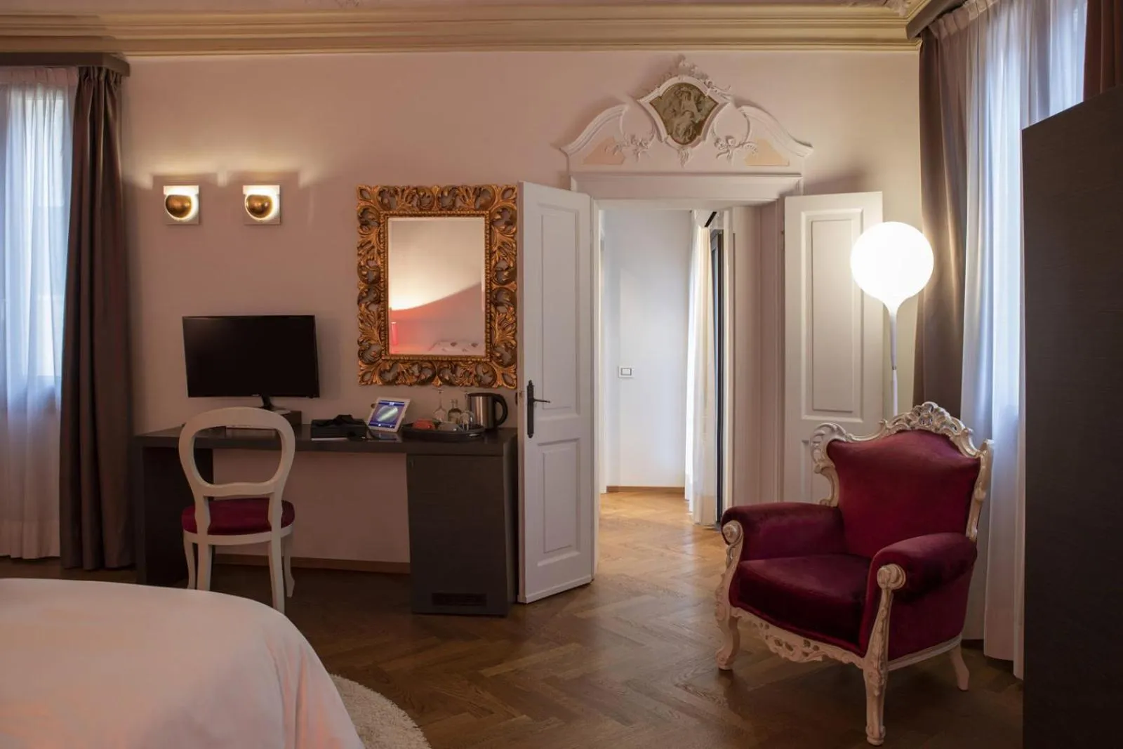 TV and multimedia, Bed in Corte Di Gabriela