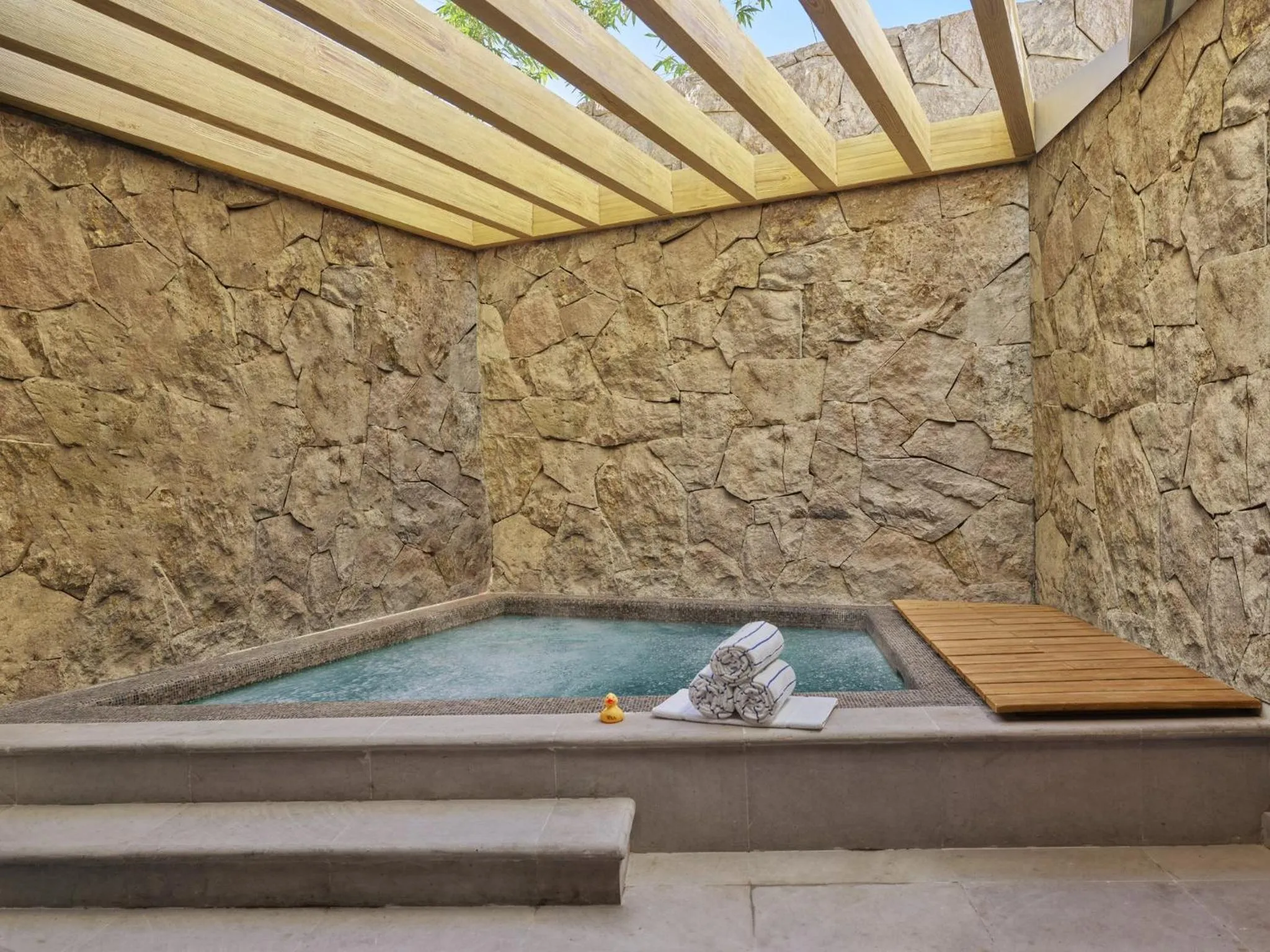 Photo of the whole room in Live Aqua San Miguel de Allende