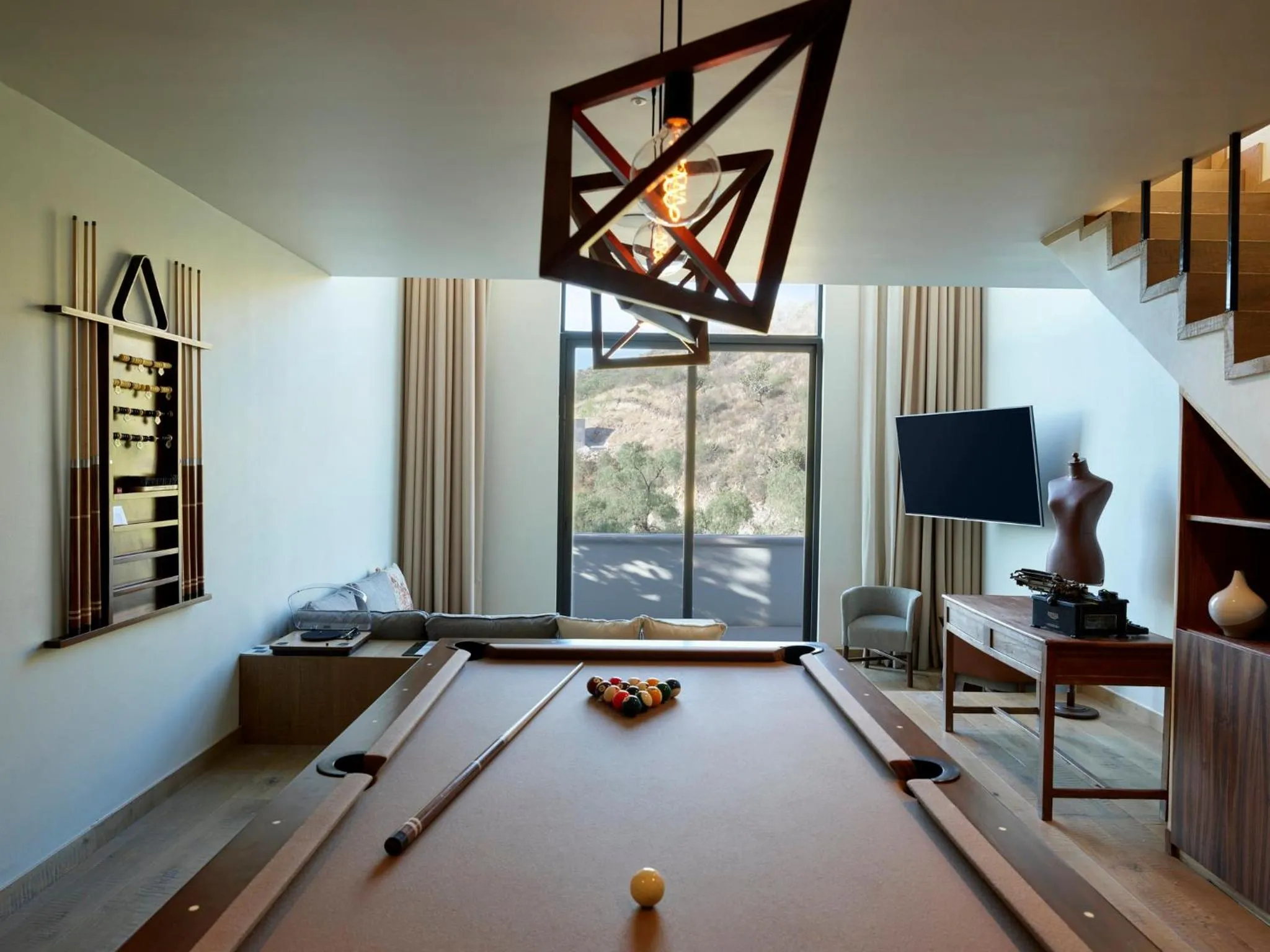 Photo of the whole room in Live Aqua San Miguel de Allende