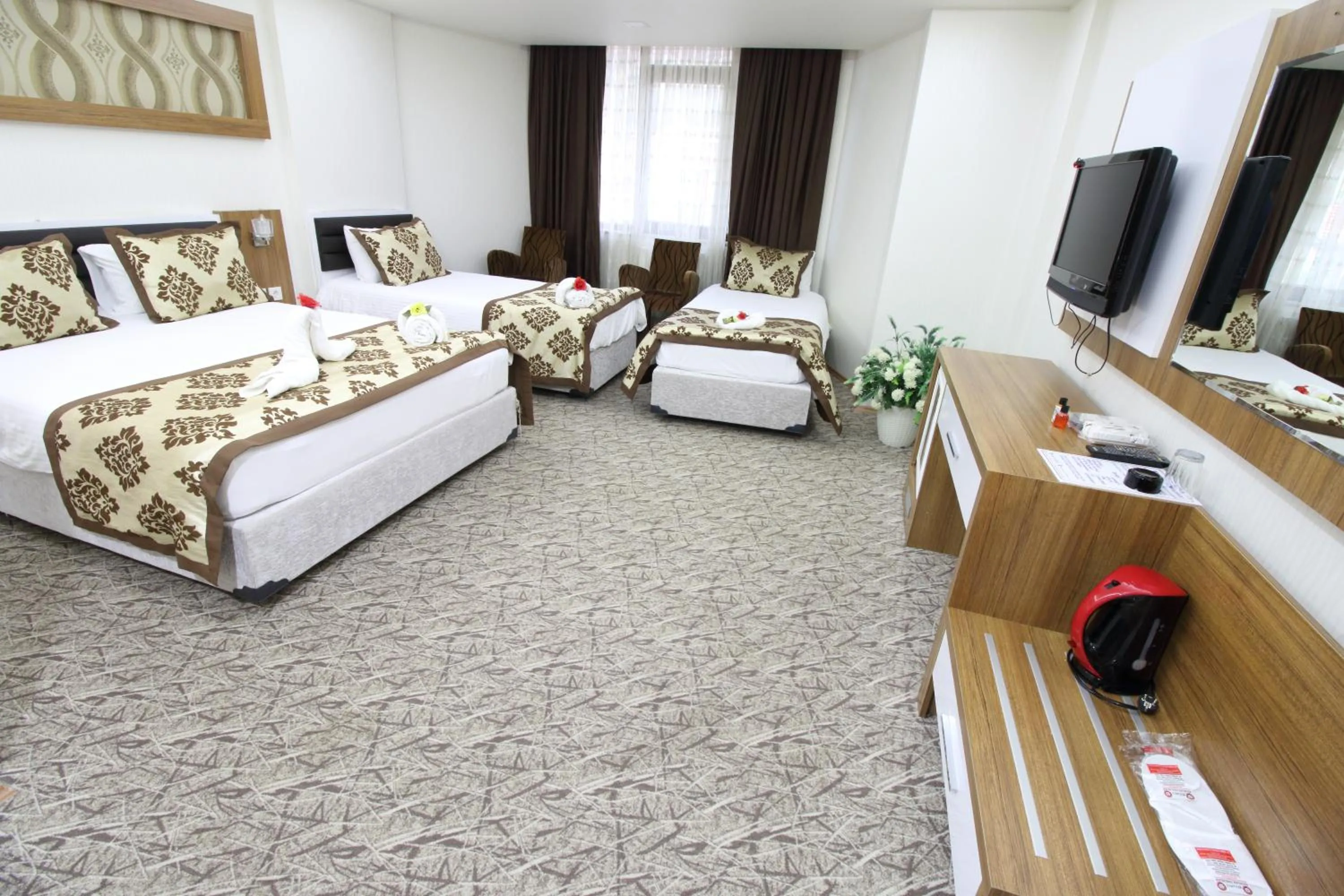Photo of the whole room, Bed in Afyon Grand Arı Hotel