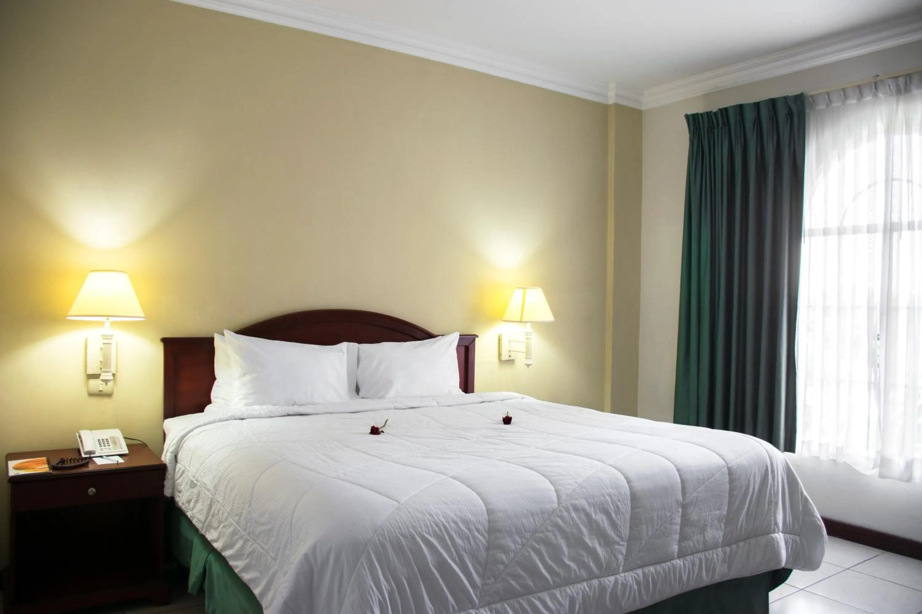 Restaurant/places to eat, Bed in Hotel Mirador Plaza