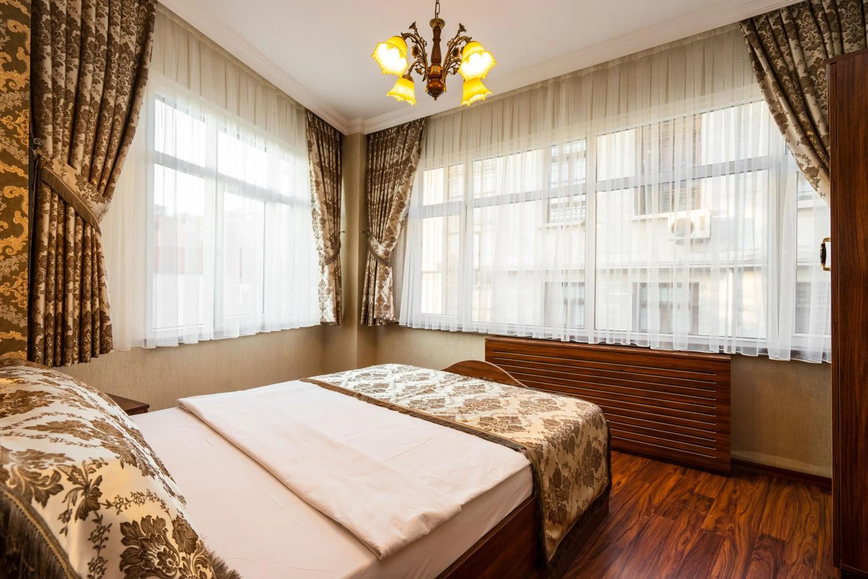 Bedroom, Bed in The First Ottoman Suites