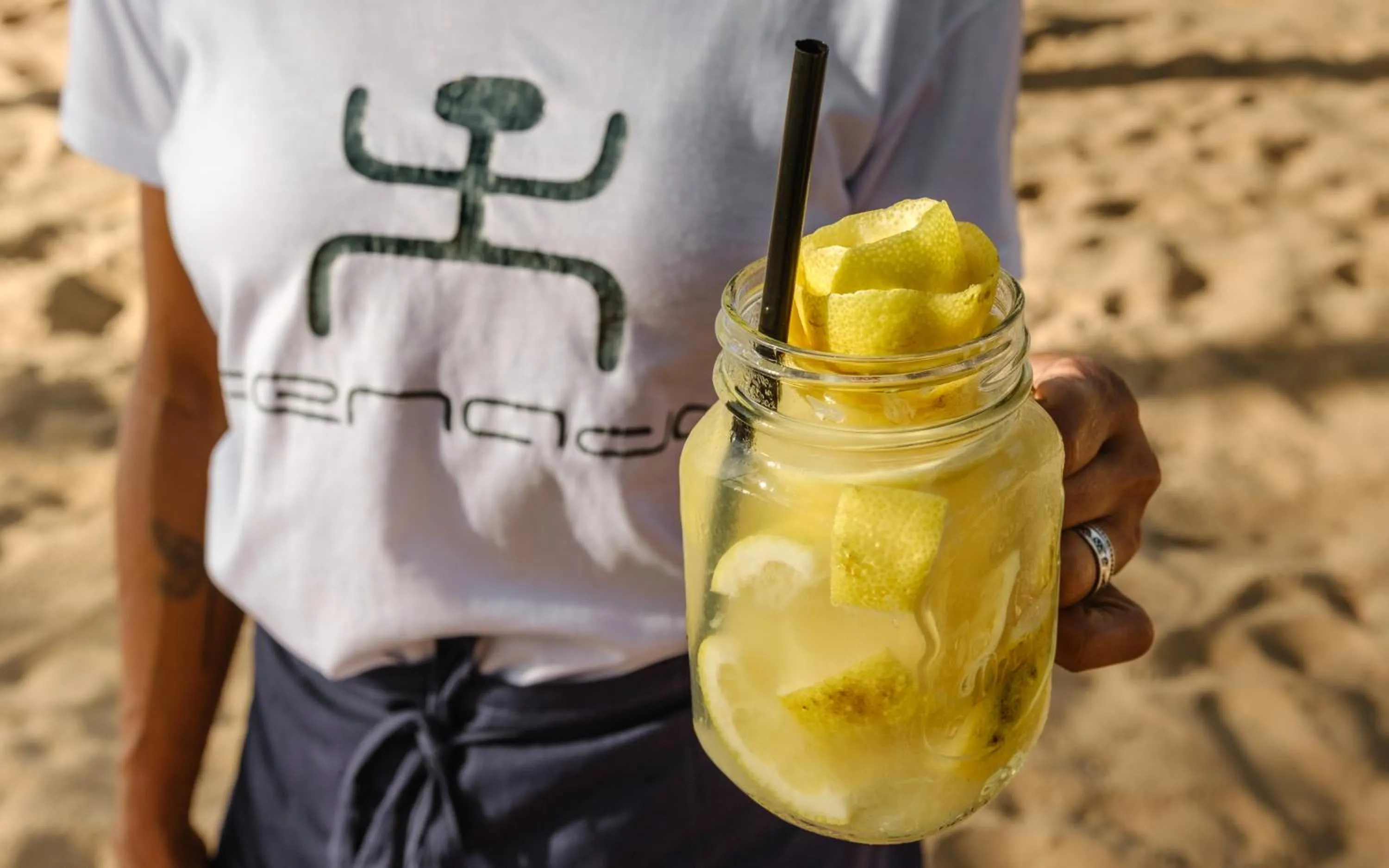 Restaurant/places to eat in Pousada Denada