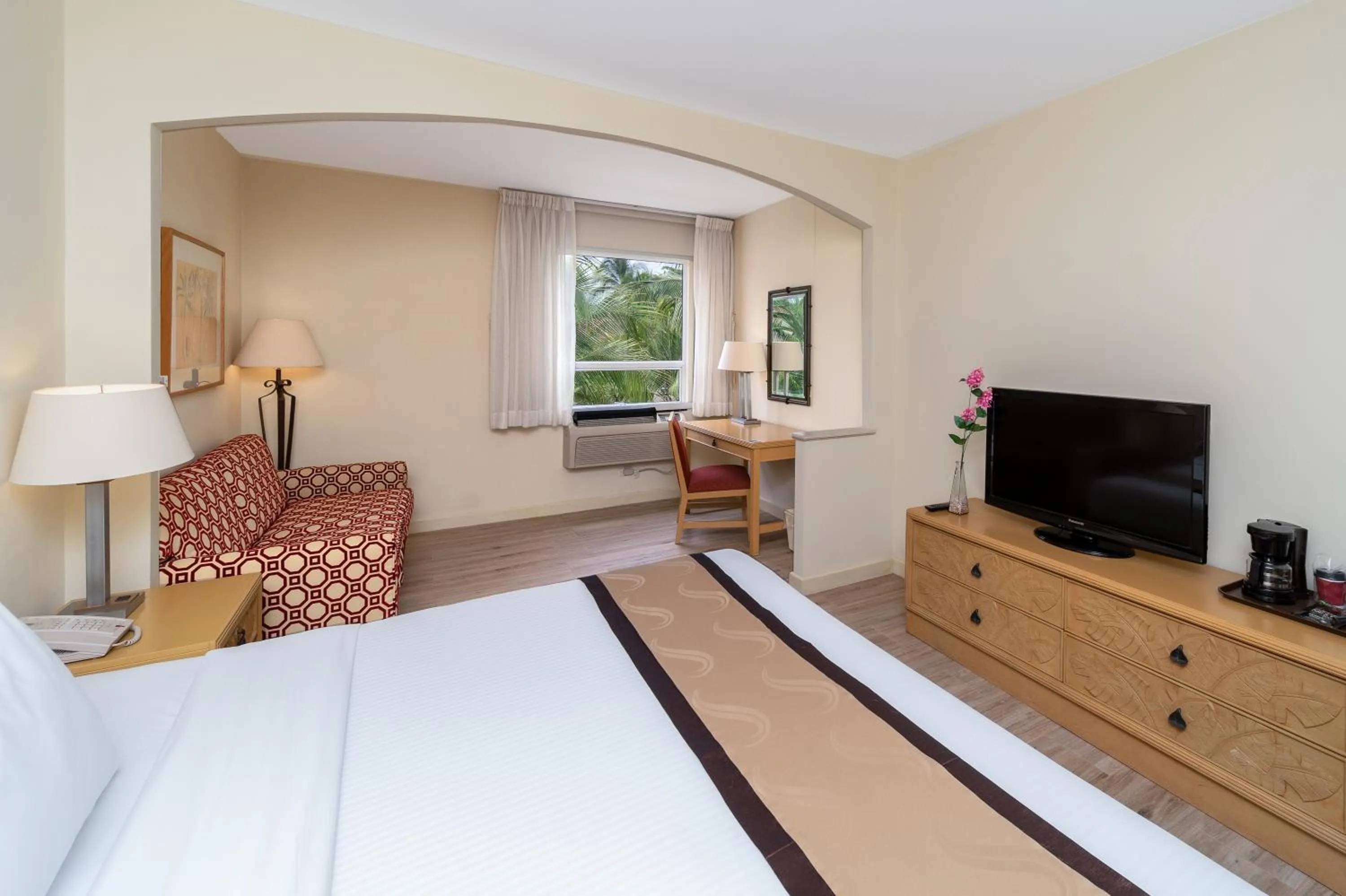 Bed in Quality Hotel Real Aeropuerto San Salvador