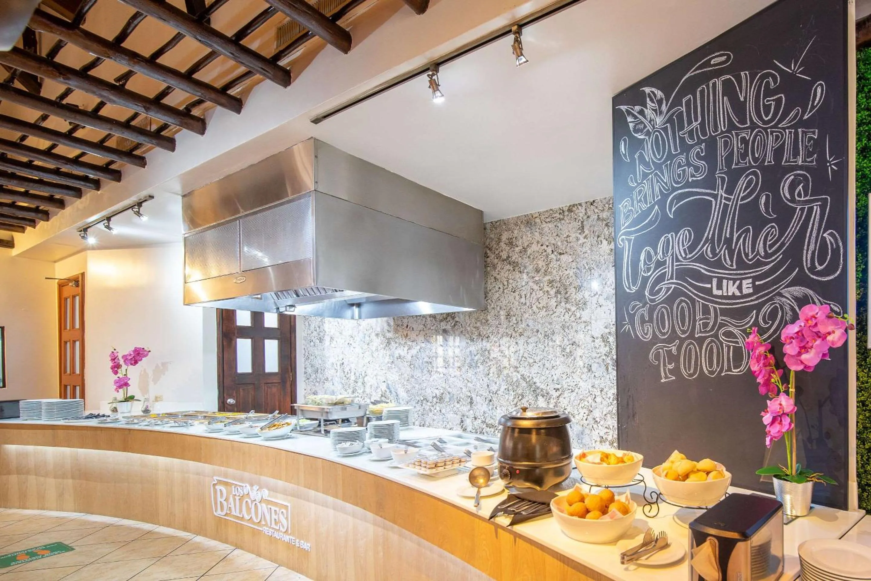 Restaurant/places to eat in Quality Hotel Real Aeropuerto San Salvador