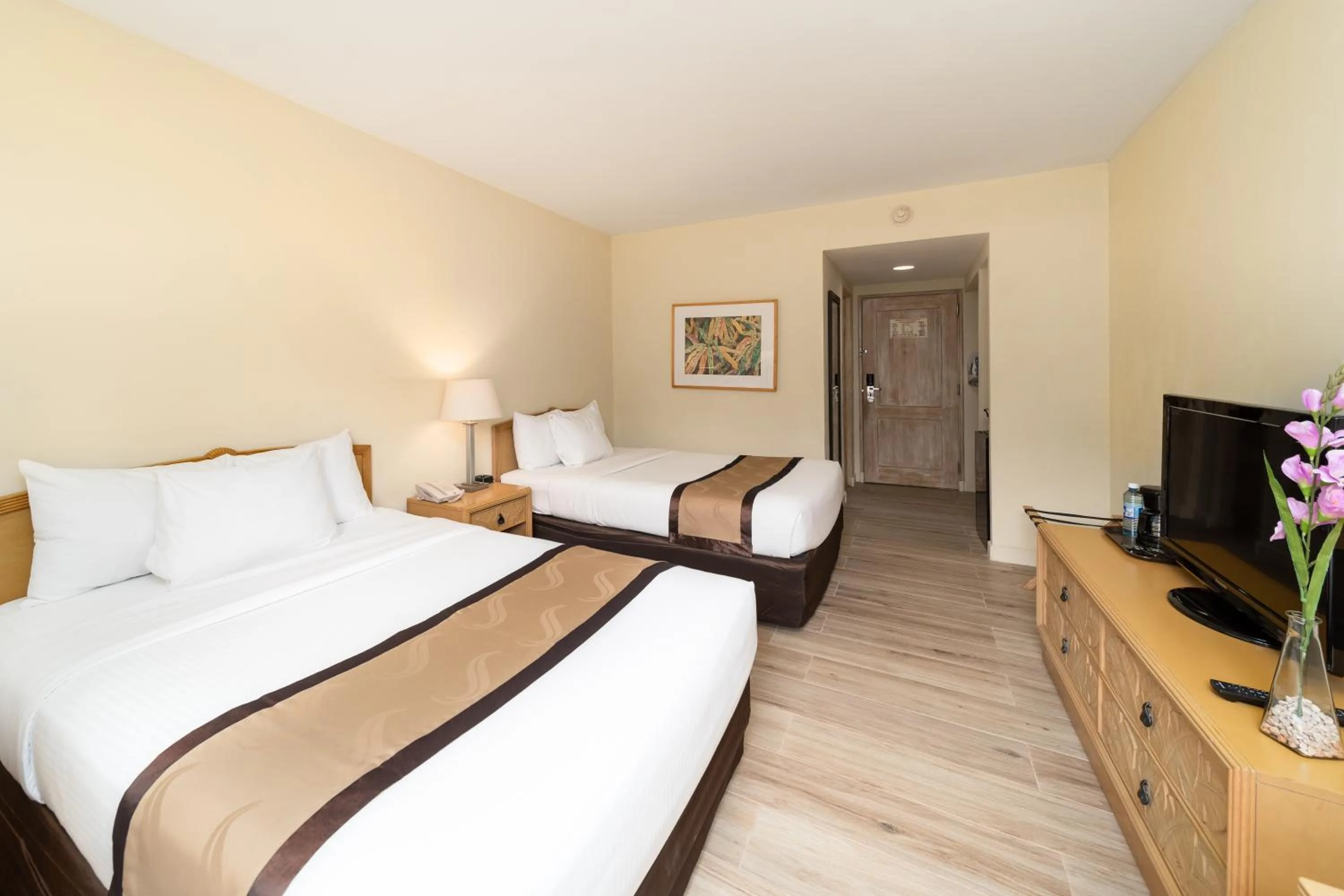 Bed in Quality Hotel Real Aeropuerto San Salvador