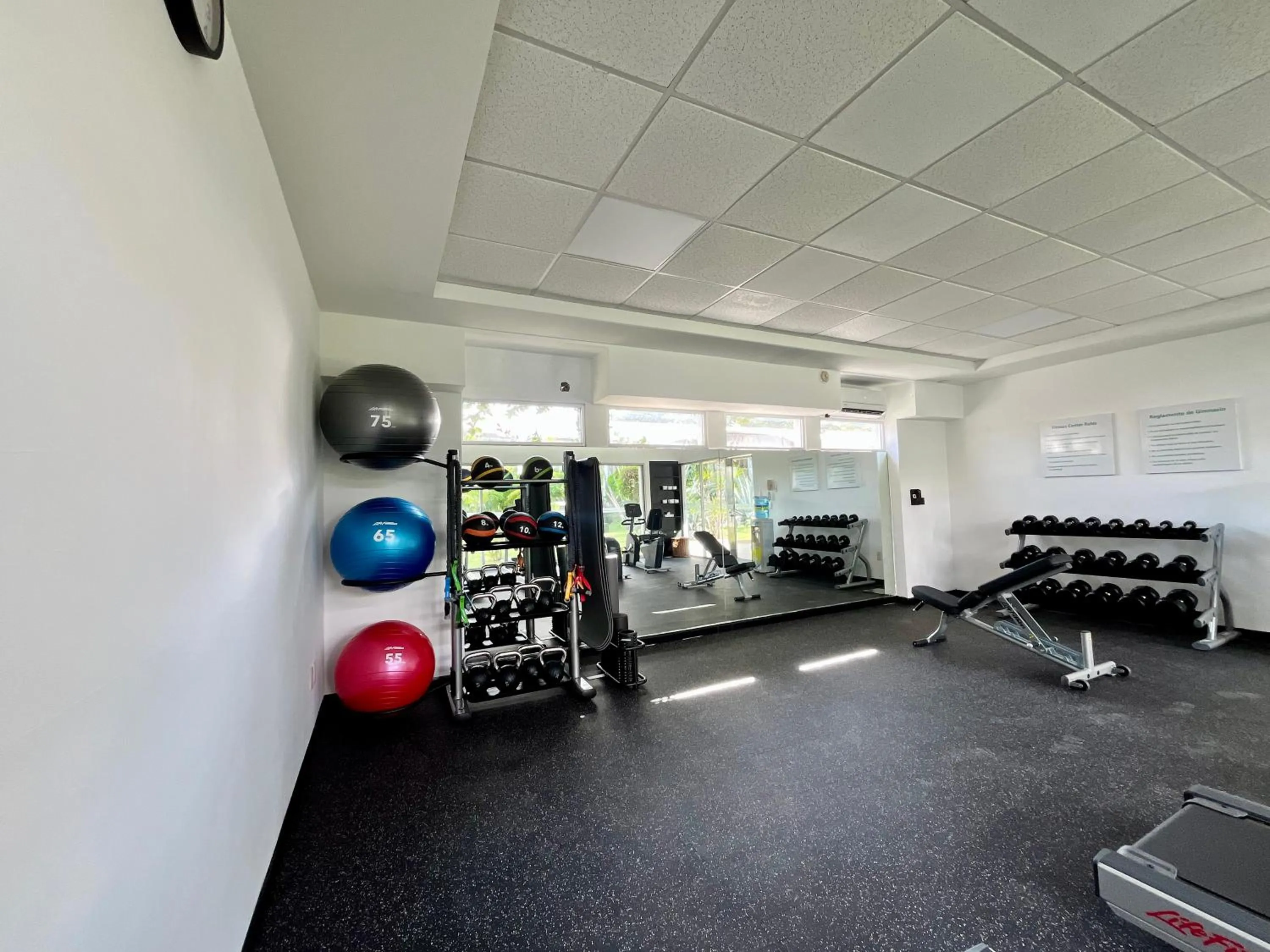 Fitness centre/facilities in Holiday Inn Tuxtla Gutierrez by IHG