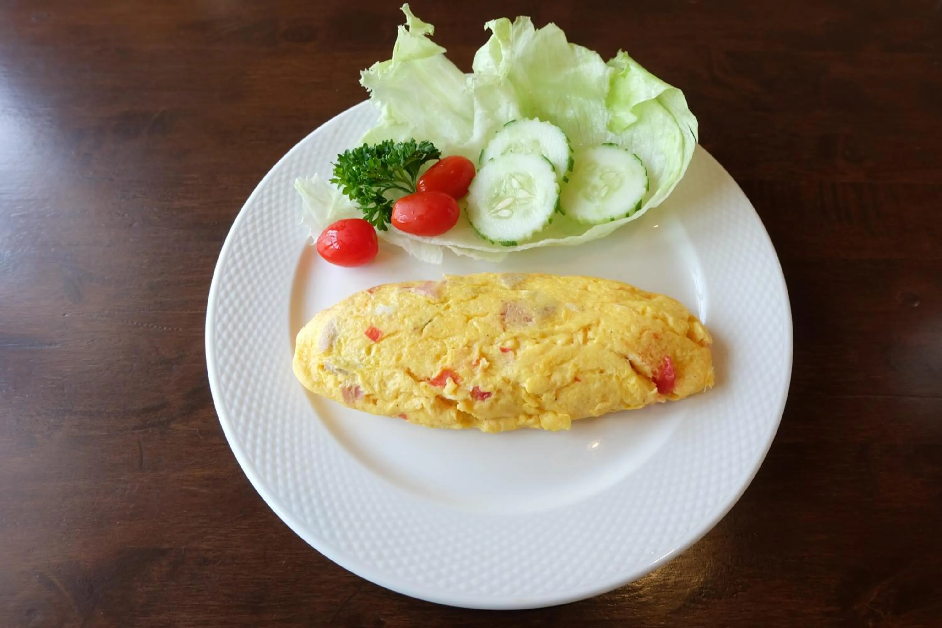 Food and drinks in Royal Princess City Lamphun Hotel