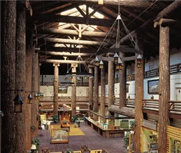 Lobby or reception in Glacier Park Lodge