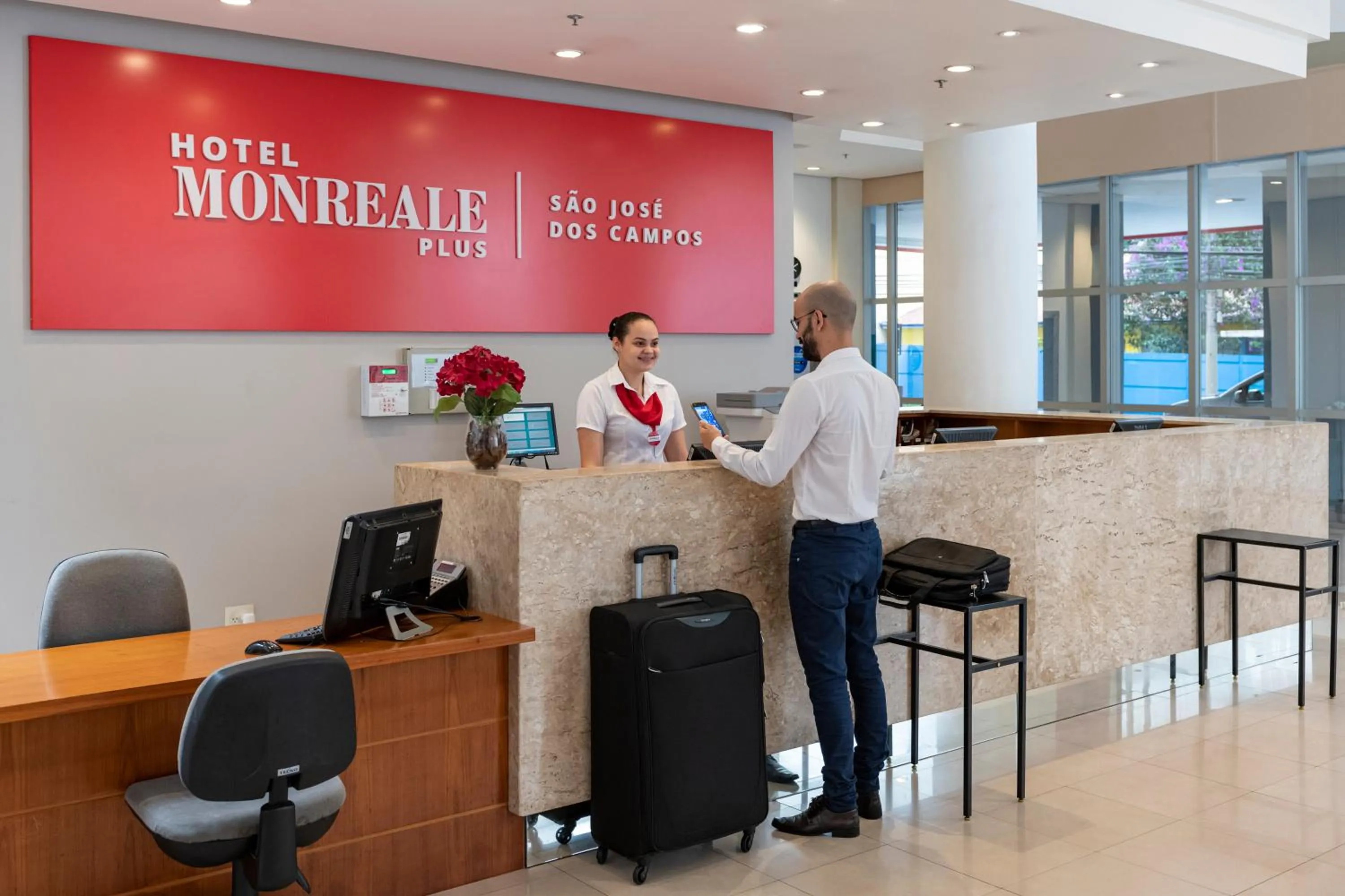 Lobby or reception in Monreale Plus São José dos Campos