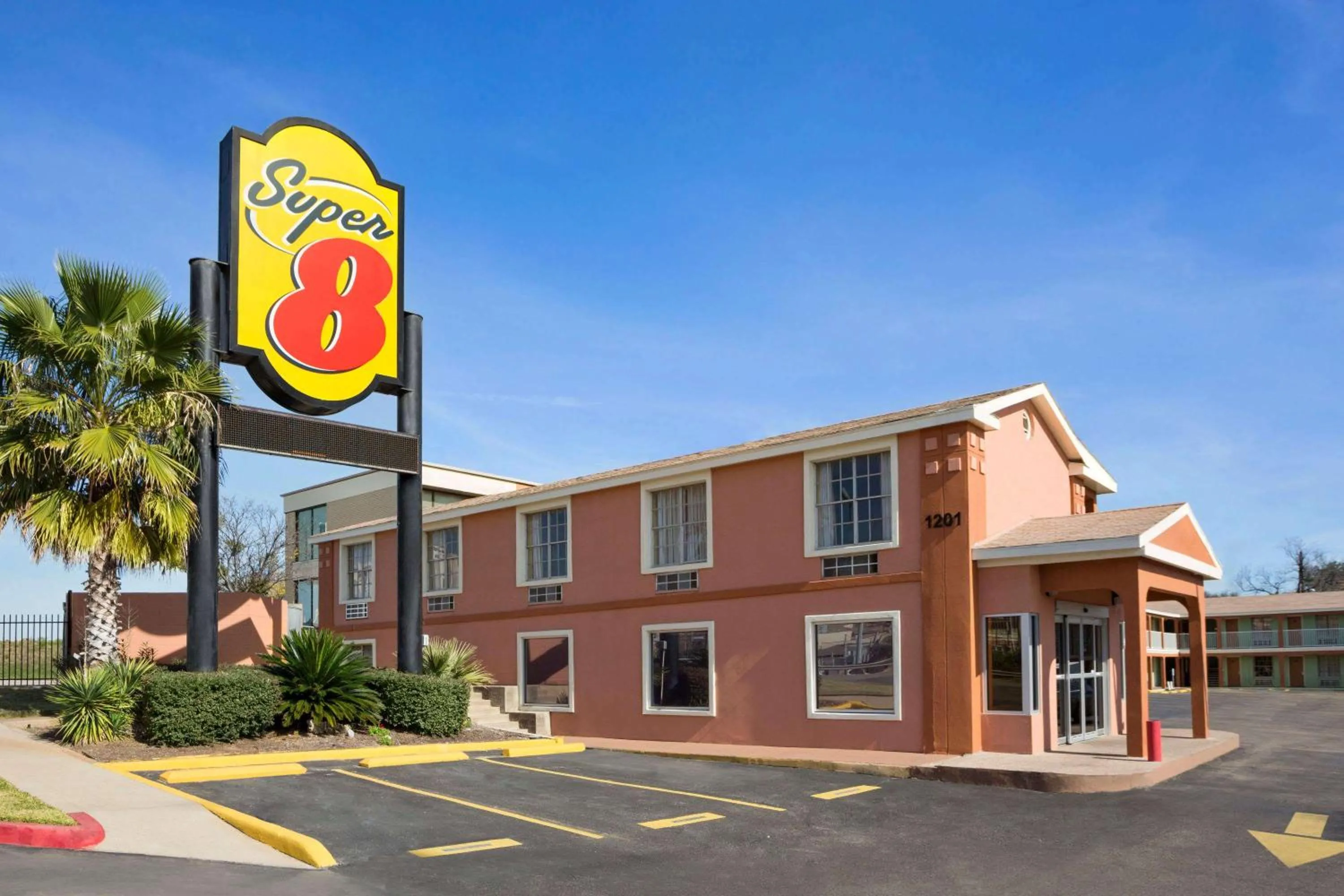 Property building in Super 8 by Wyndham Austin Downtown/Capitol Area