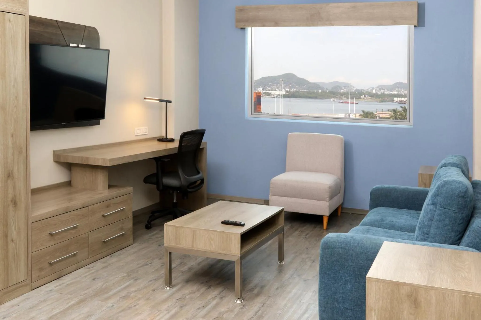 Photo of the whole room in Holiday Inn Express Manzanillo by IHG