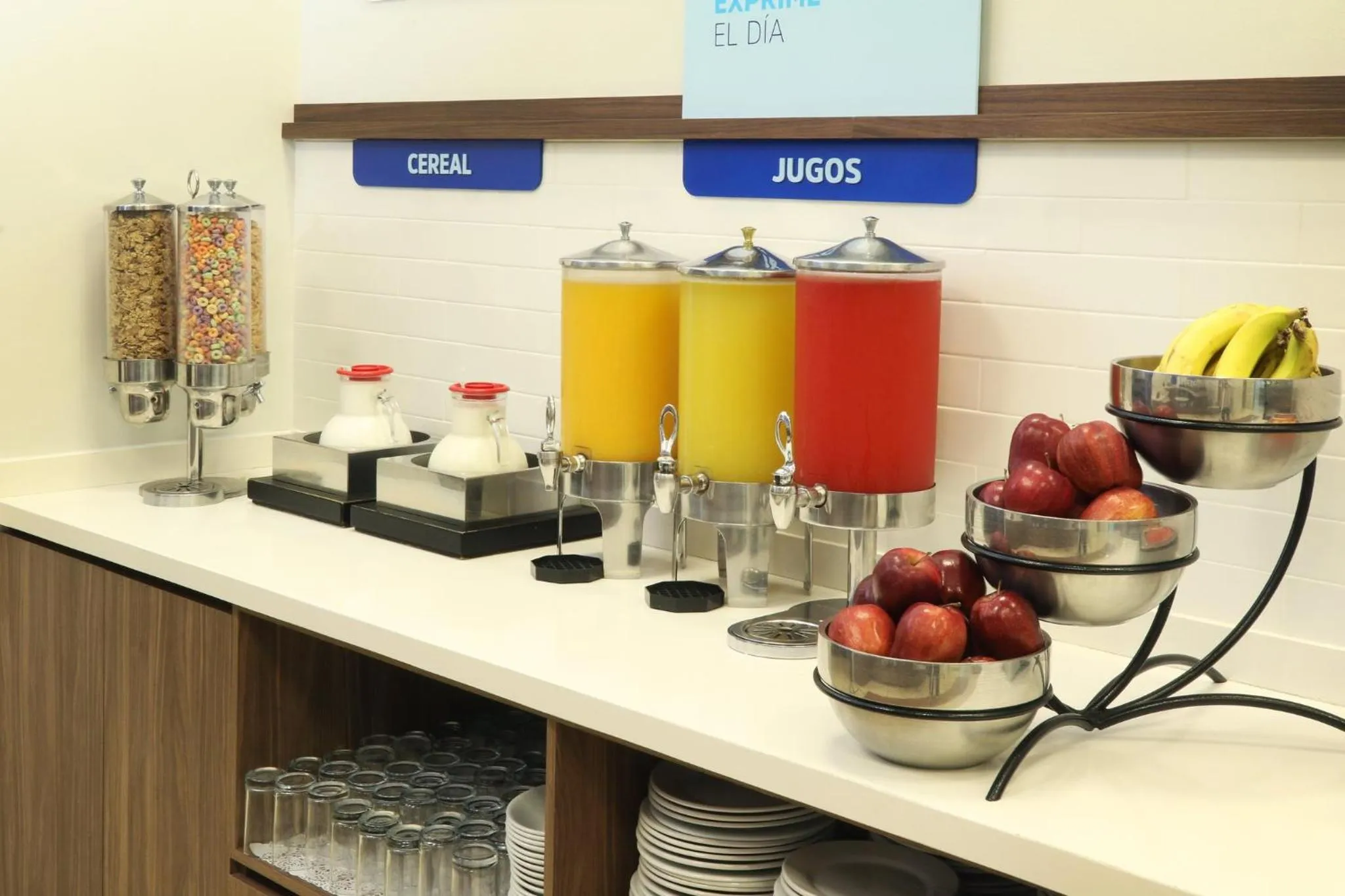 Breakfast in Holiday Inn Express Manzanillo by IHG