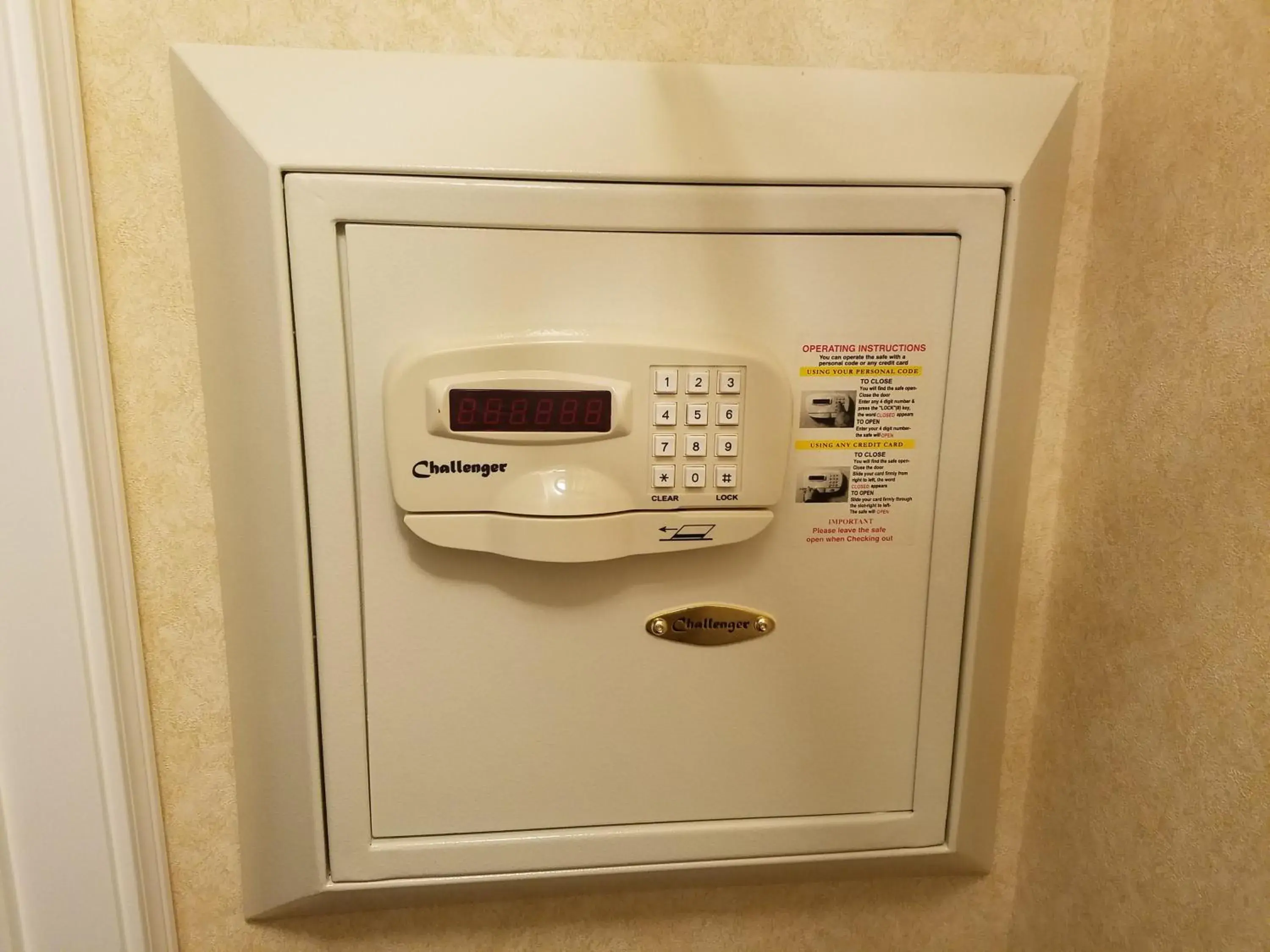 Executive Room with Two Queen Beds - Non-Smoking in Ontario Airport Inn Executive Room with Two Queen Beds - Non-Smoking in Ontario Airport Inn