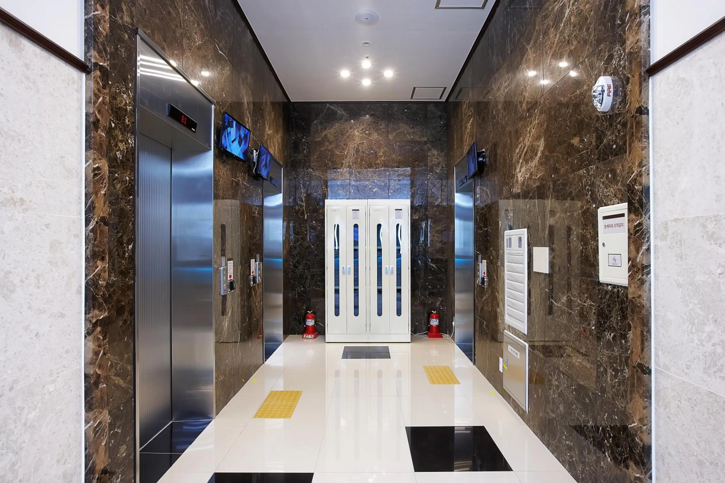 Property building in Toyoko Inn Seoul Gangnam