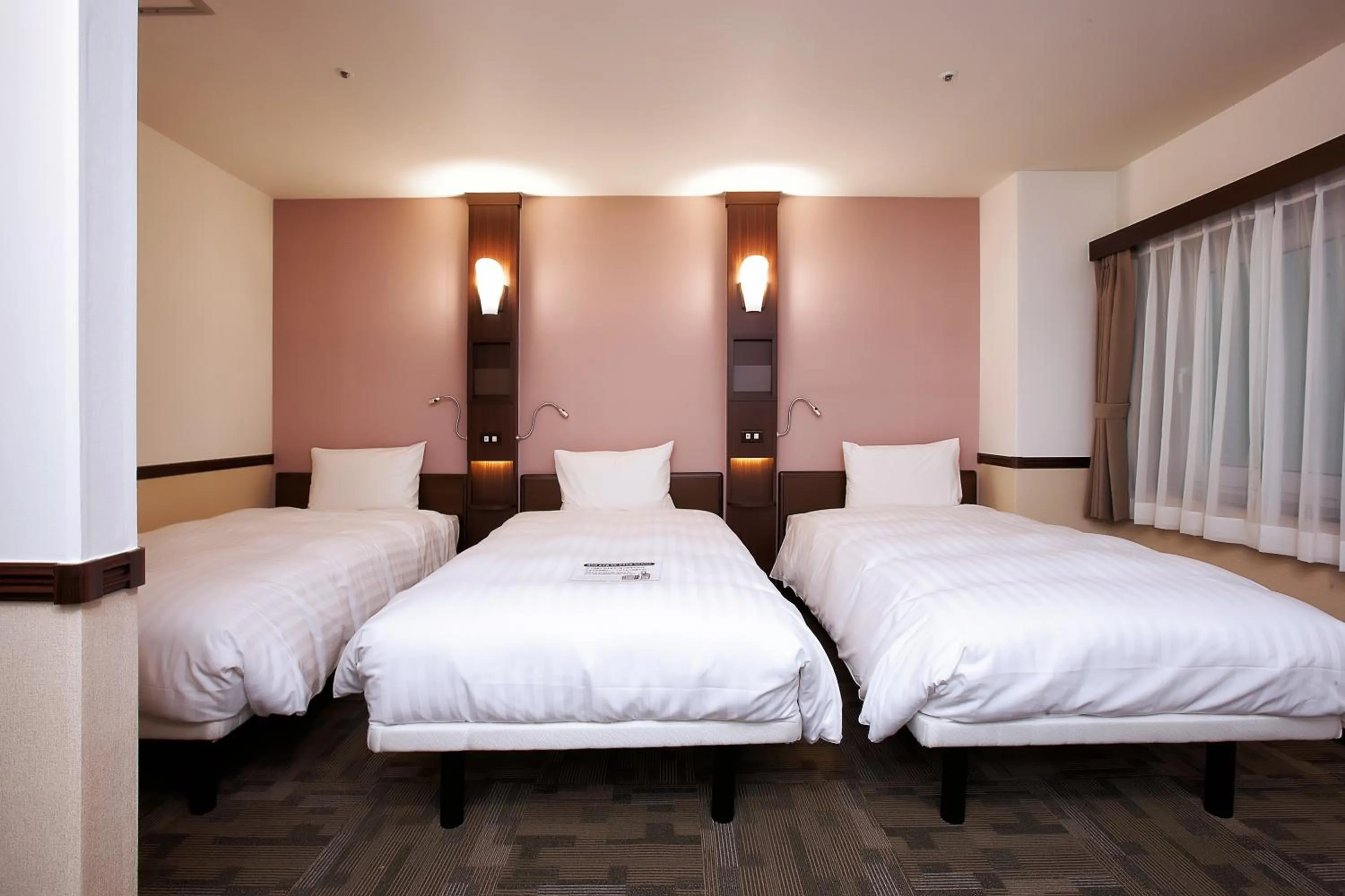 Bed in Toyoko Inn Seoul Gangnam