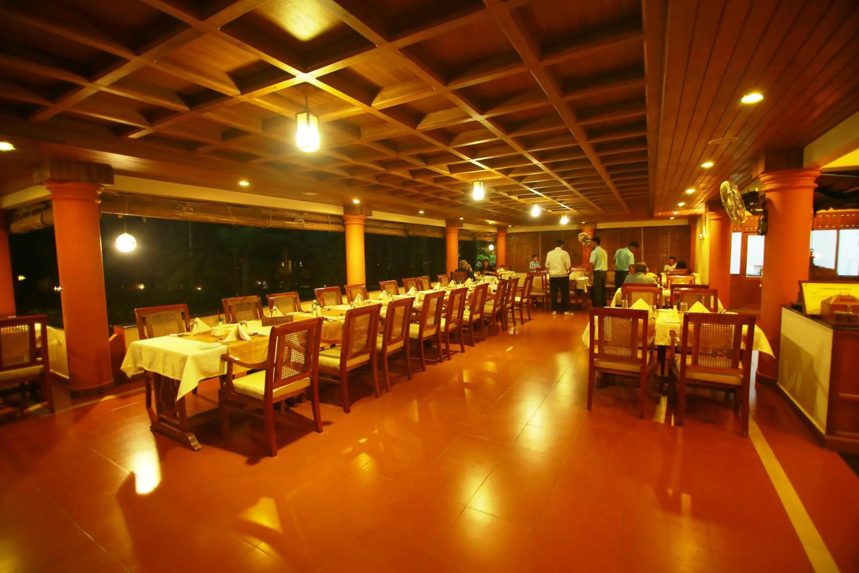 Restaurant/places to eat in Greenwoods Resort, Thekkady