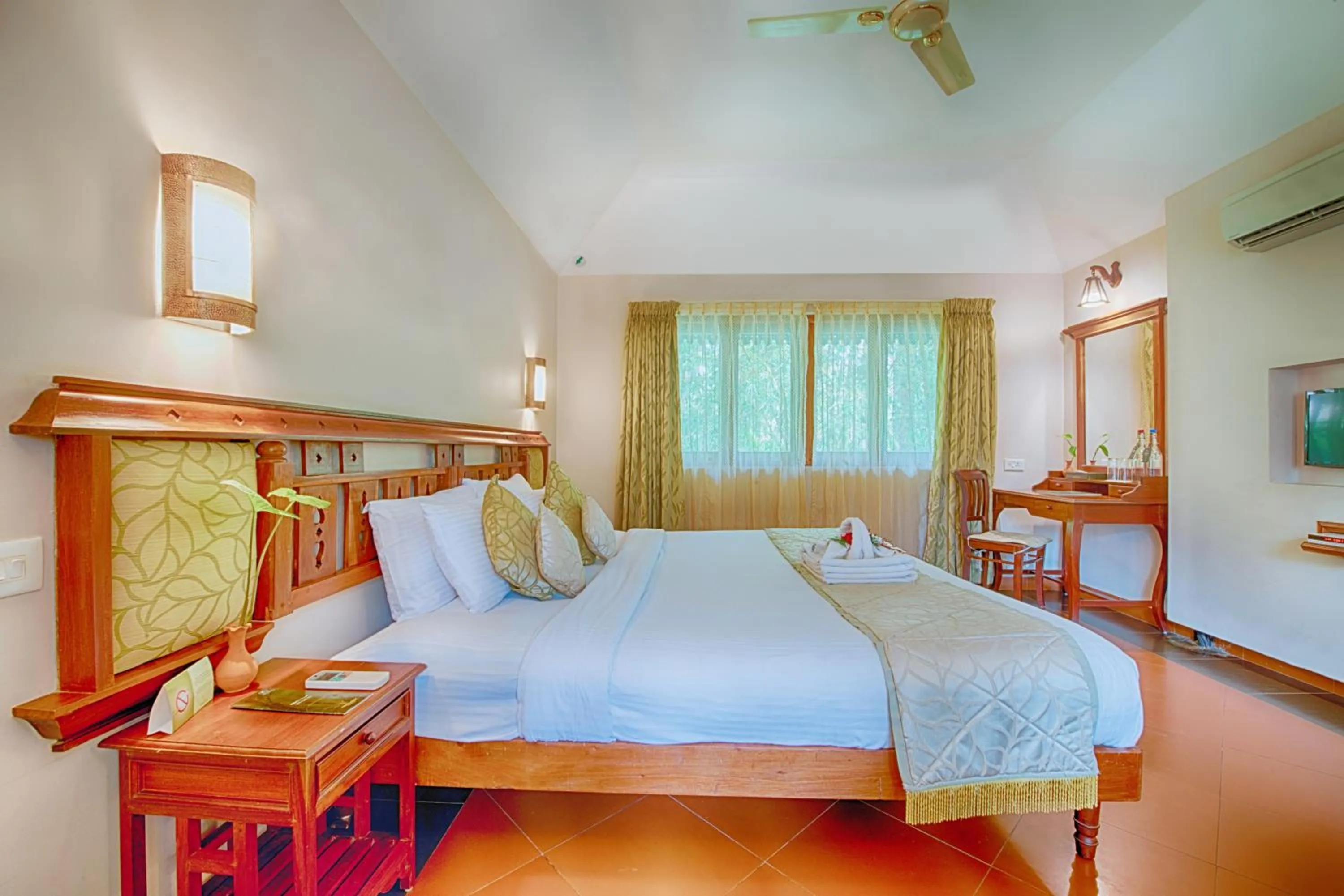 Photo of the whole room, Bed in Greenwoods Resort, Thekkady