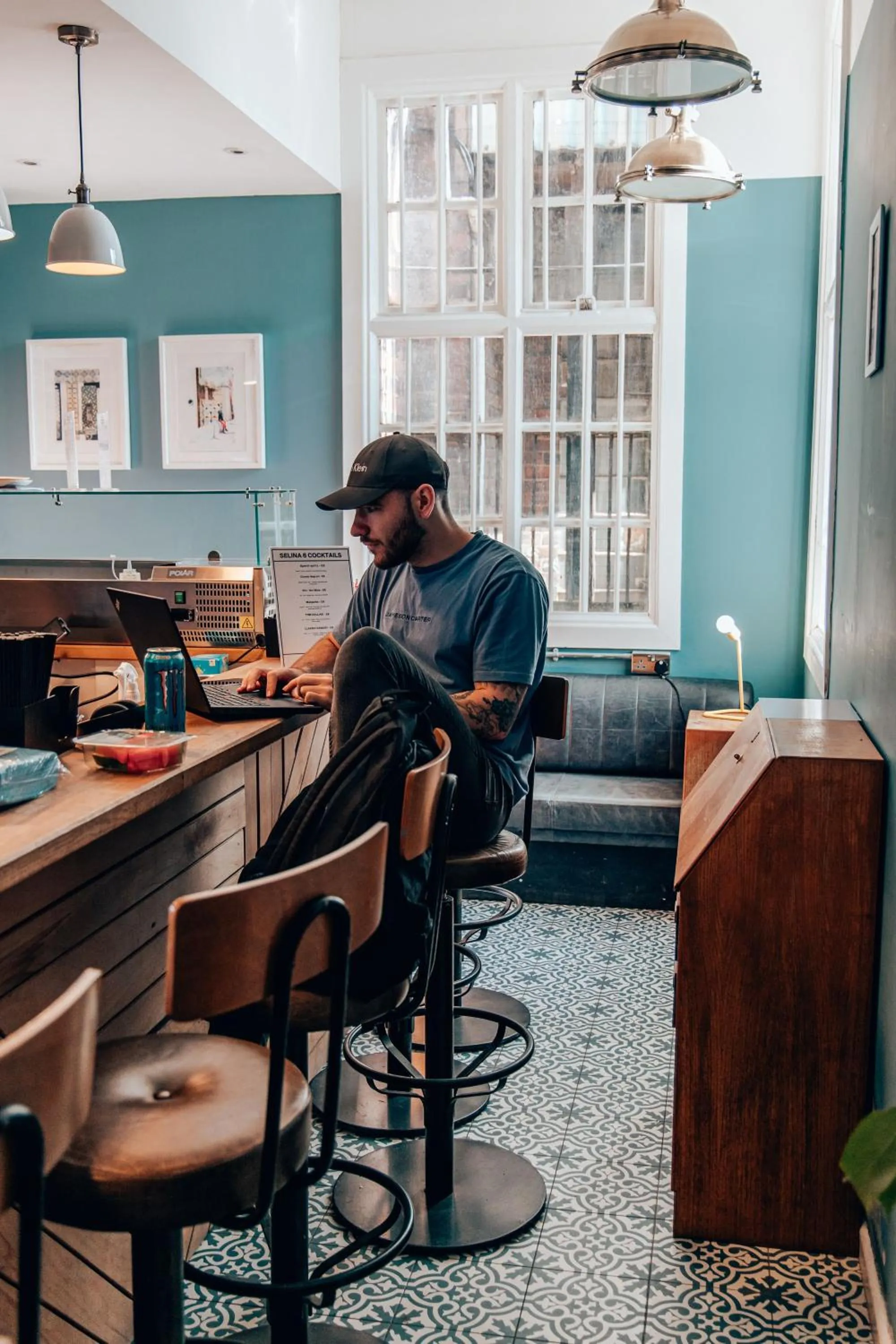 Communal lounge/ TV room in Malacuna Birmingham