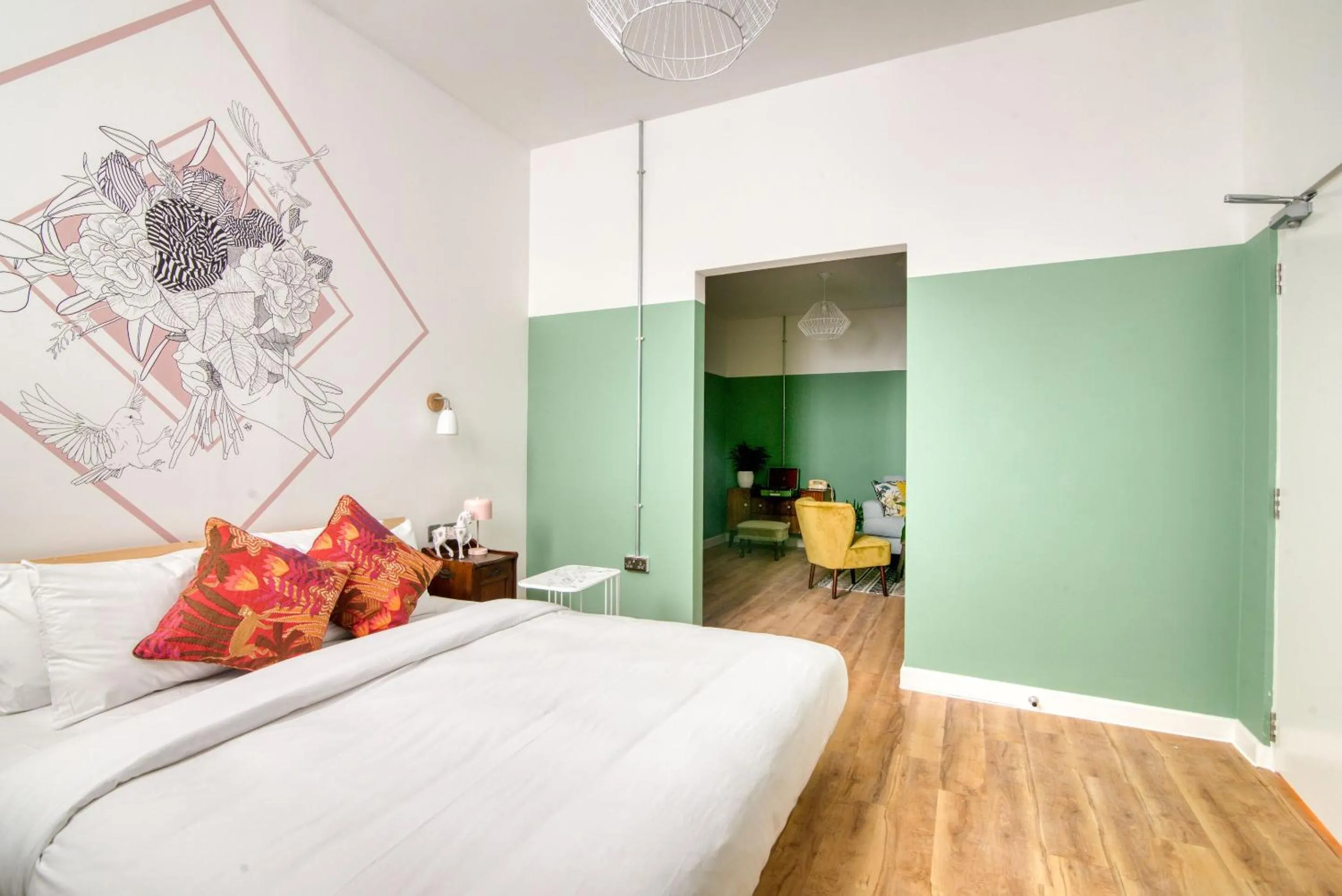 Bed in Malacuna Birmingham