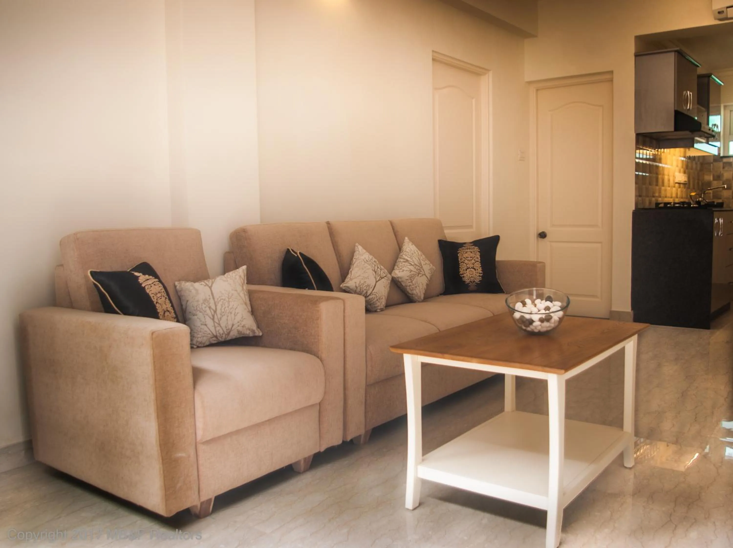 Living room in Bellagio Rezidencia 1 BHK Service Apartments