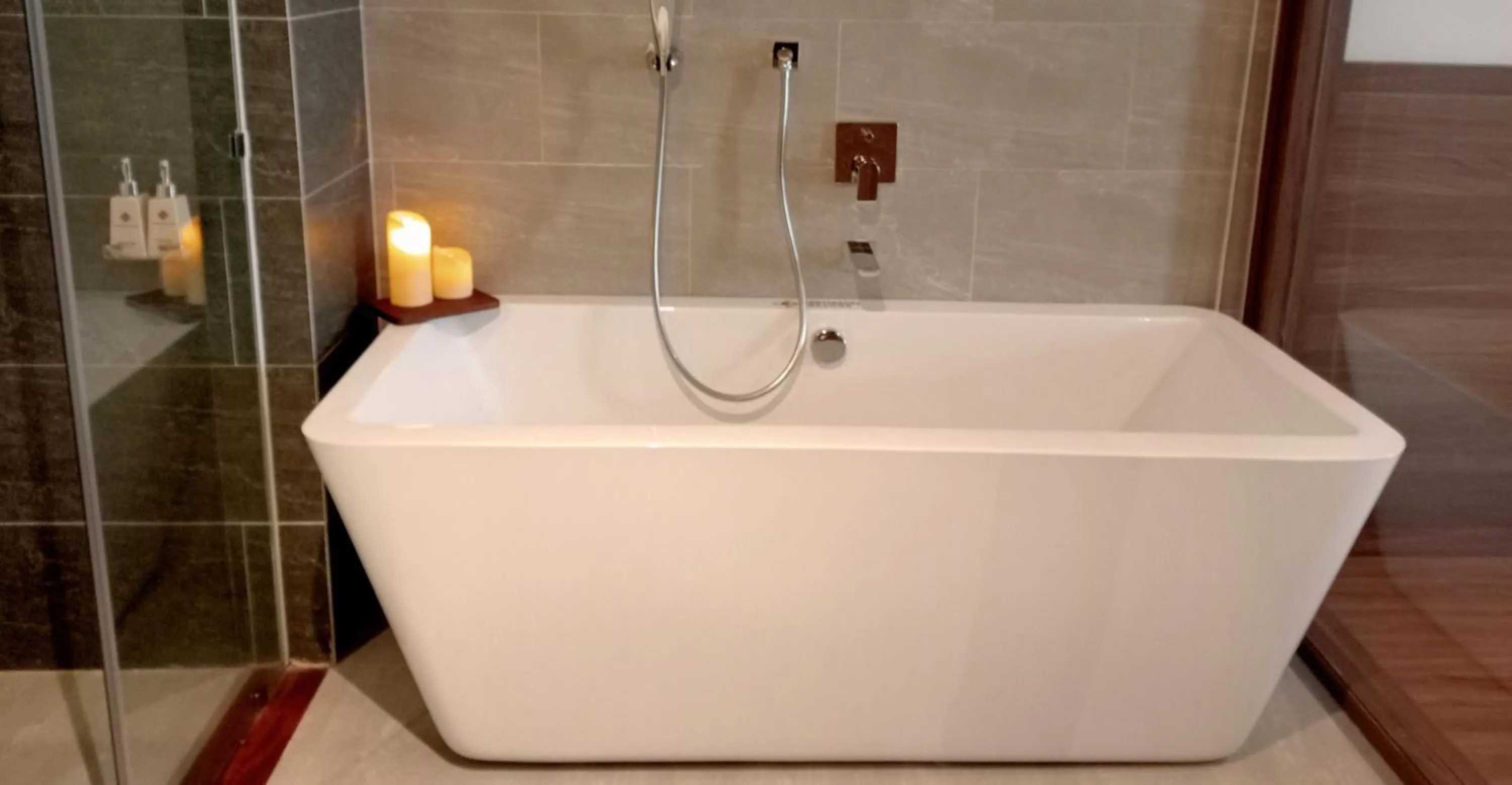 Bath in Long Thuan Hotel & Resort