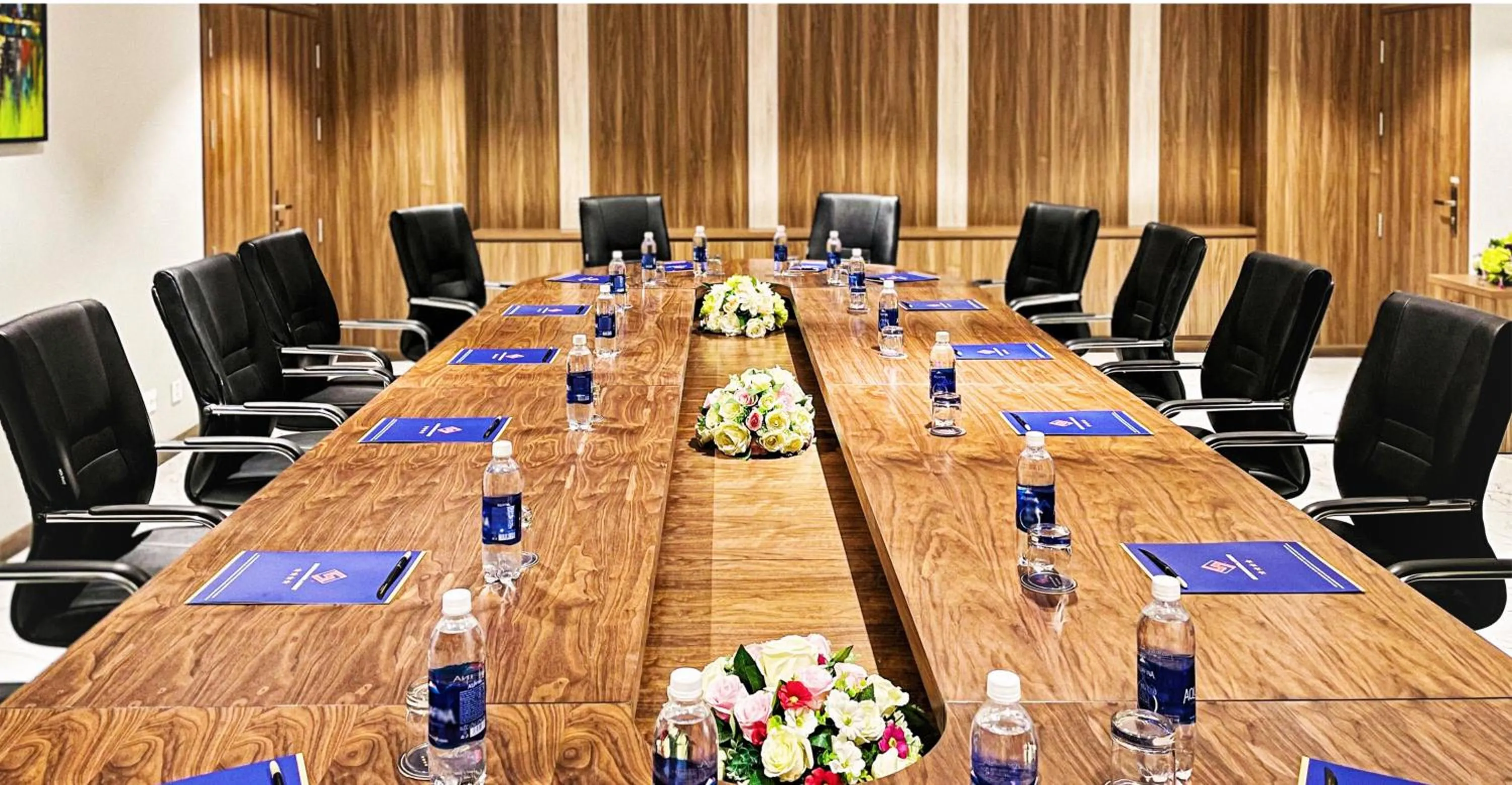 Business facilities in Long Thuan Hotel & Resort