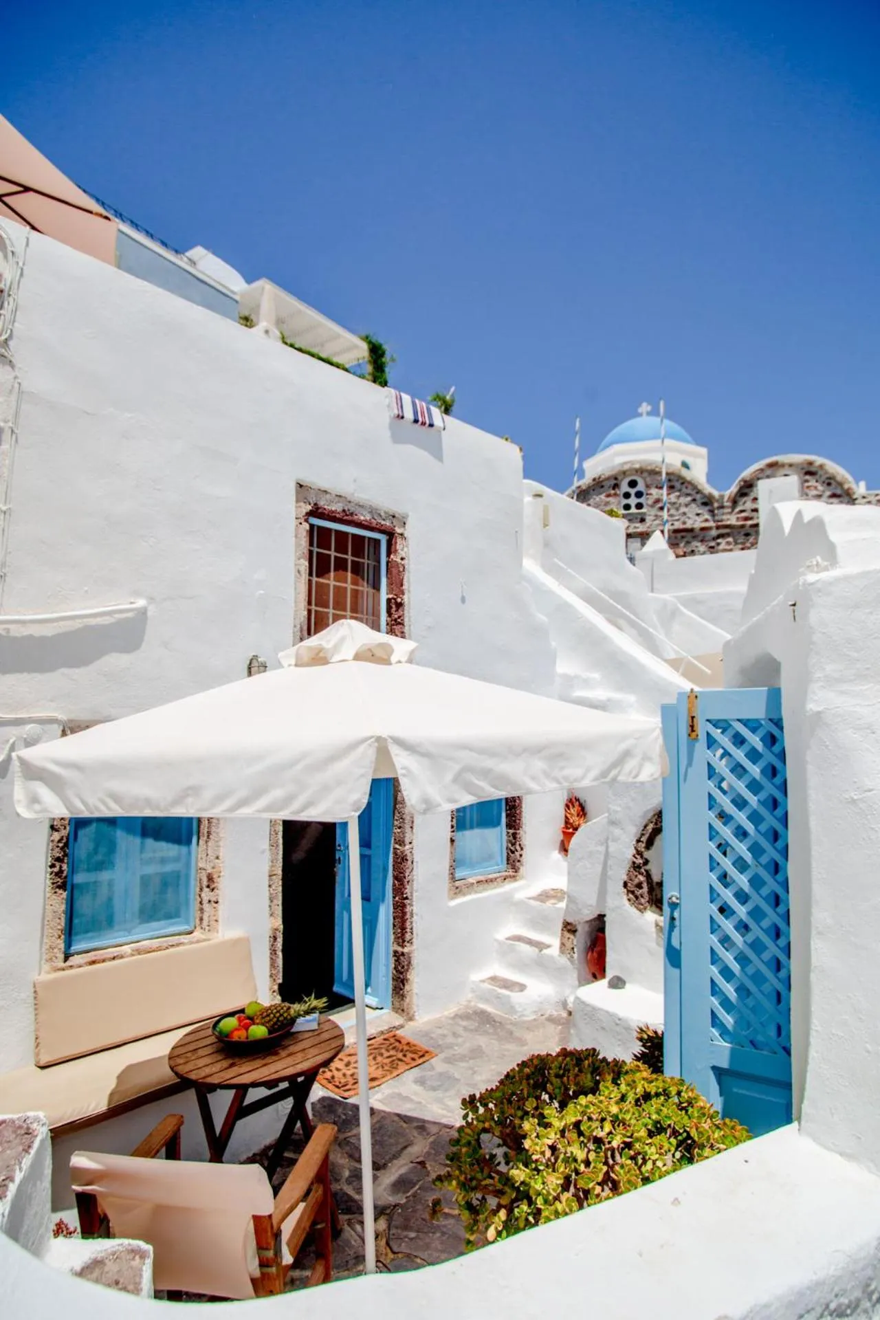 Winter in Zoe Aegeas Traditional houses