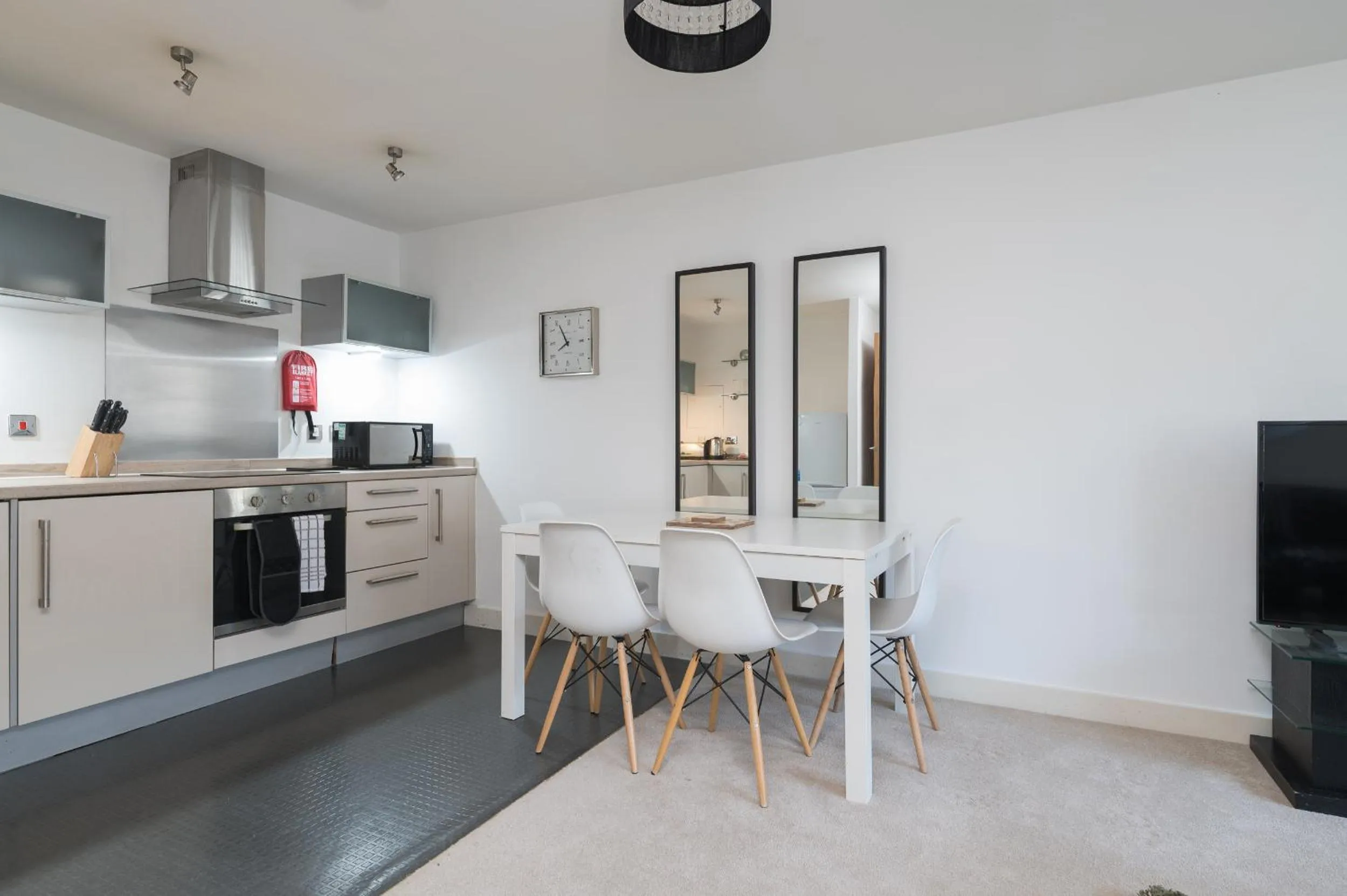 Dining area in City Stay Apartments - Vizion