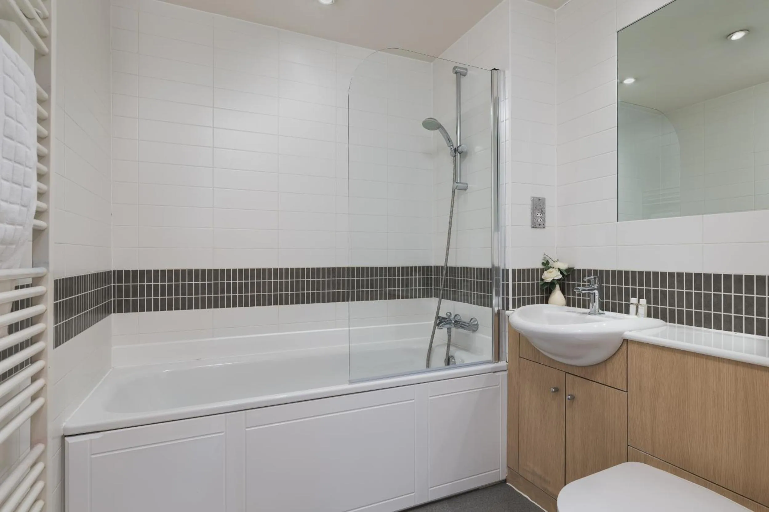 Bathroom in City Stay Apartments - Vizion