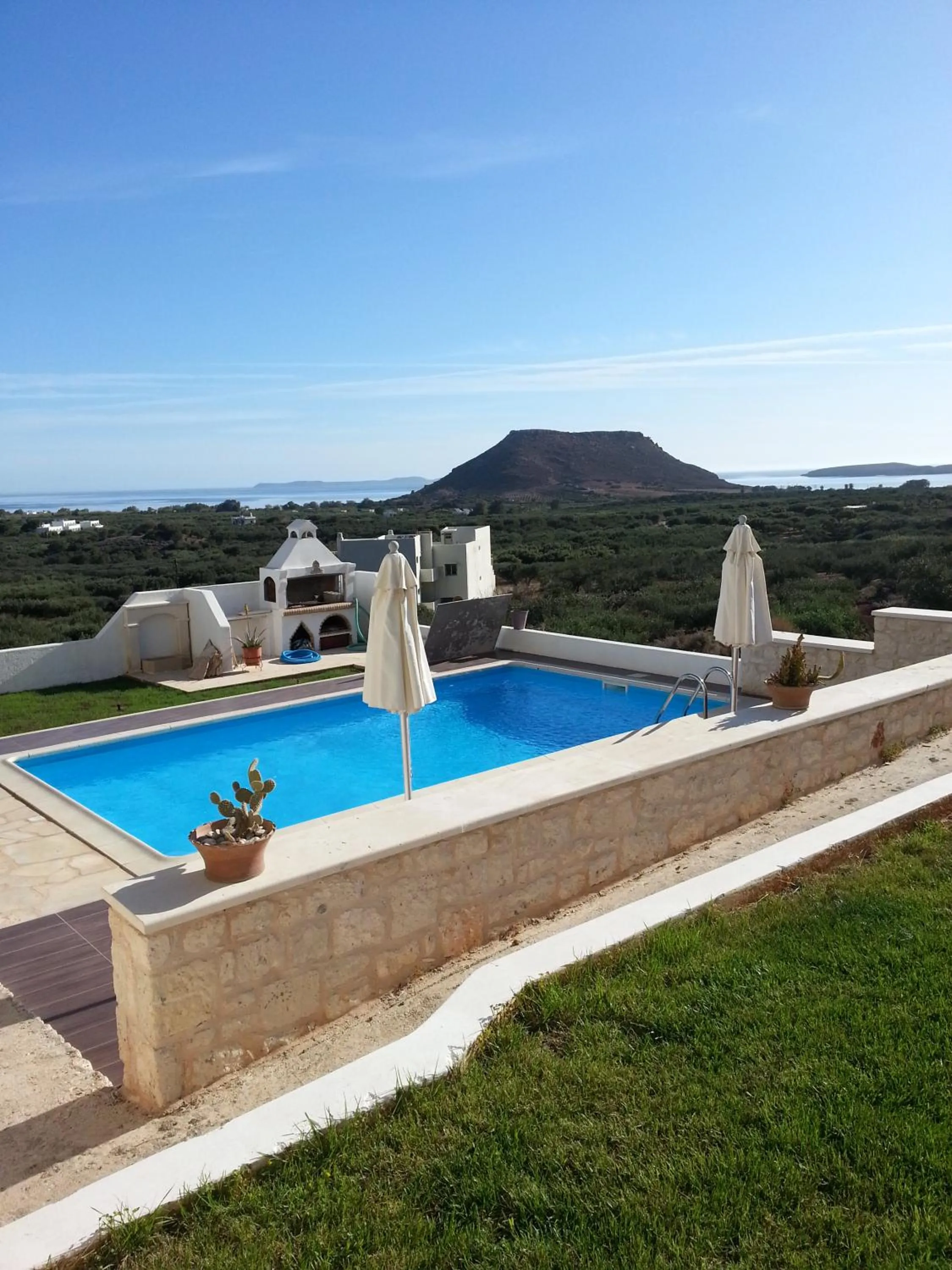 Swimming pool in Elia Studios