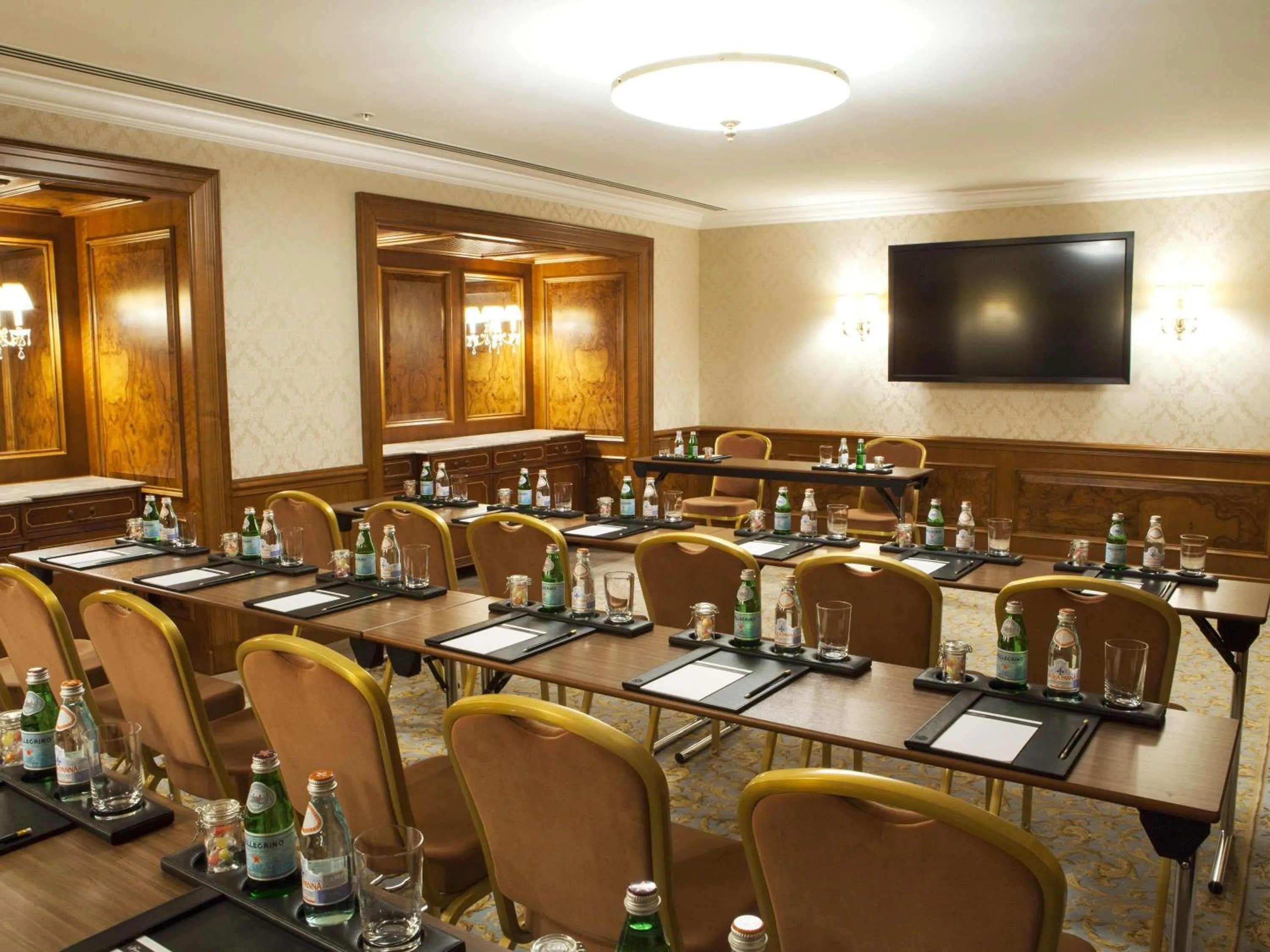 Meeting/conference room in Fairmont Grand Hotel Kyiv
