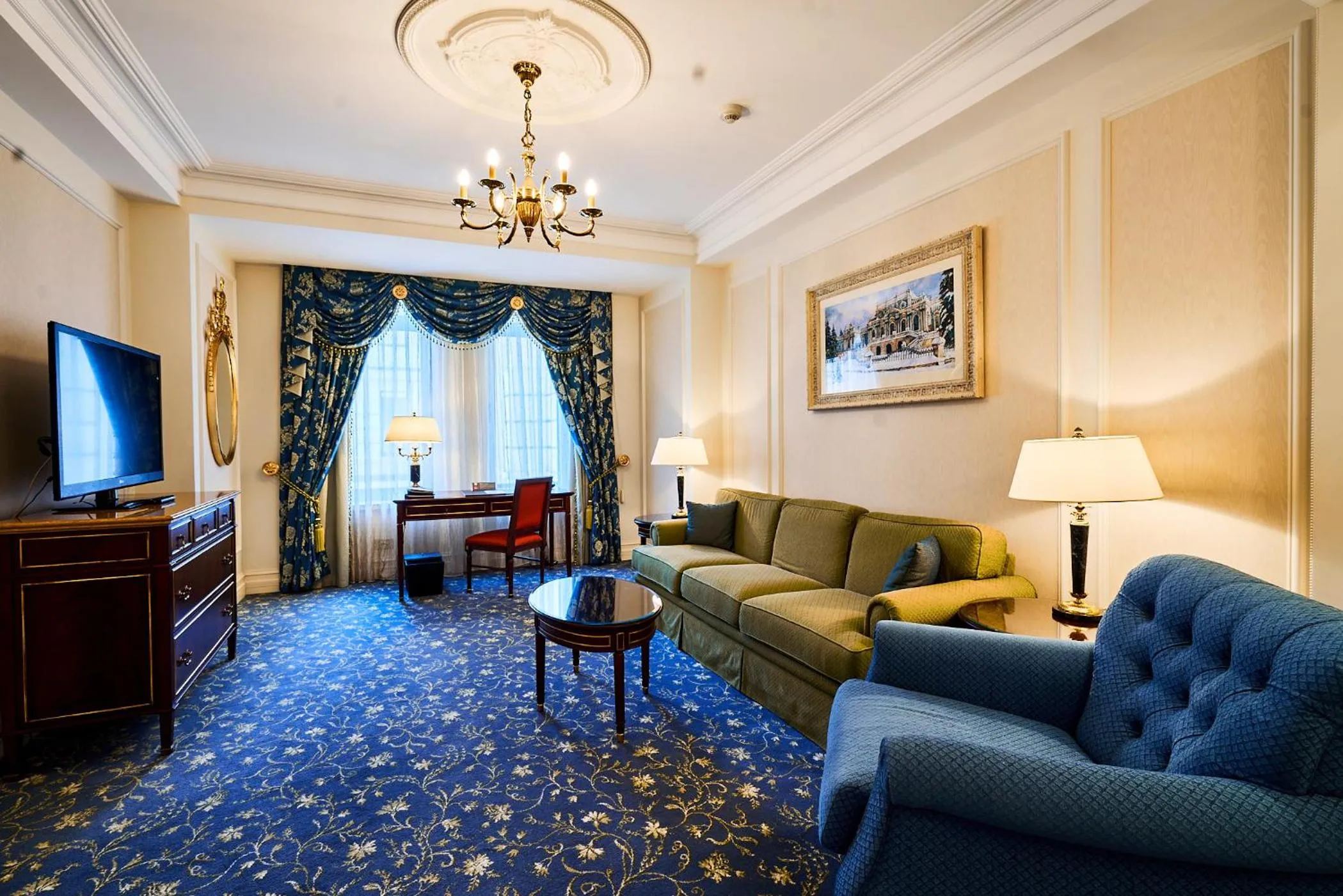 TV and multimedia in Fairmont Grand Hotel Kyiv