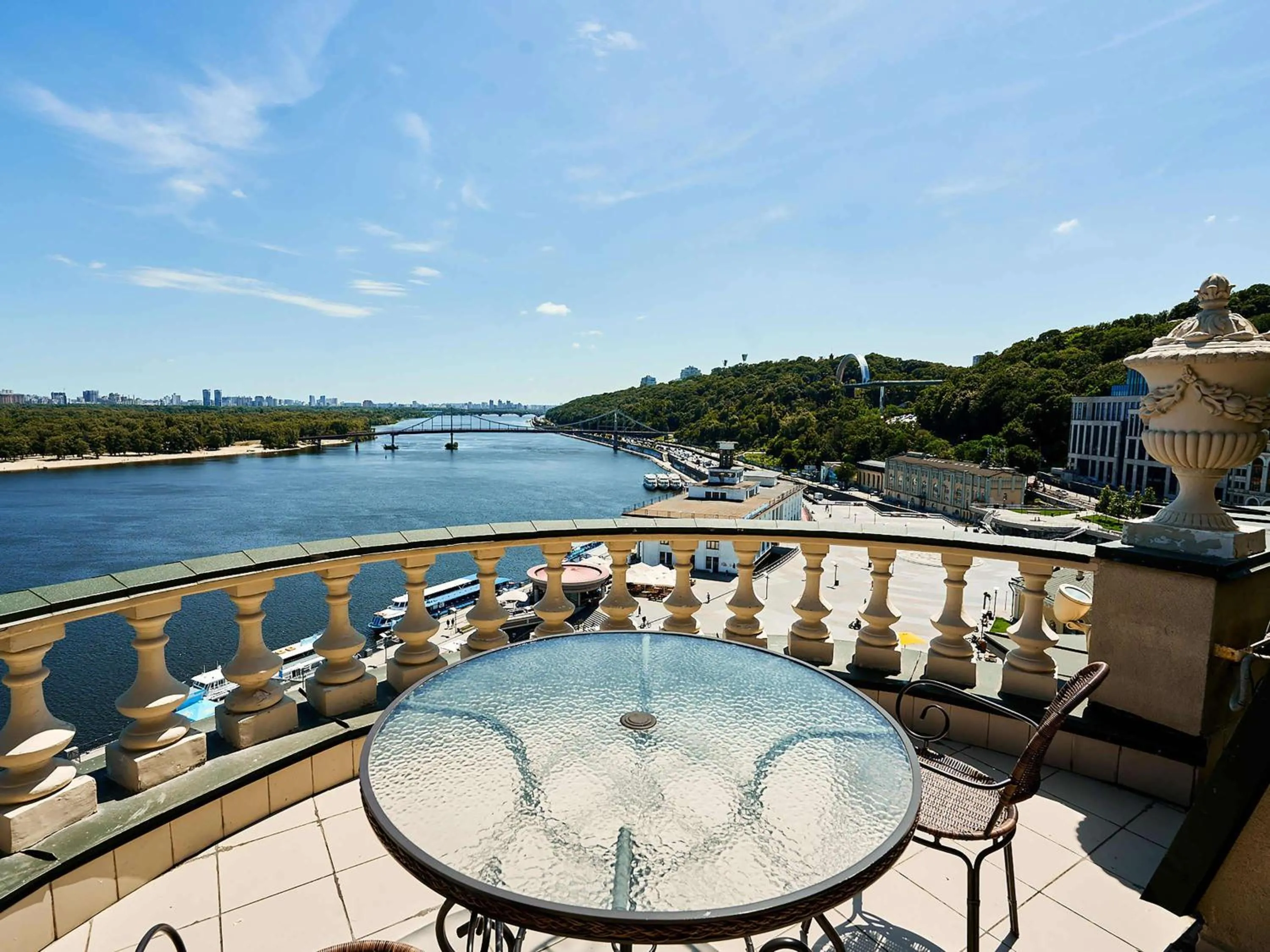 Fairmont Gold Suite in Fairmont Grand Hotel Kyiv