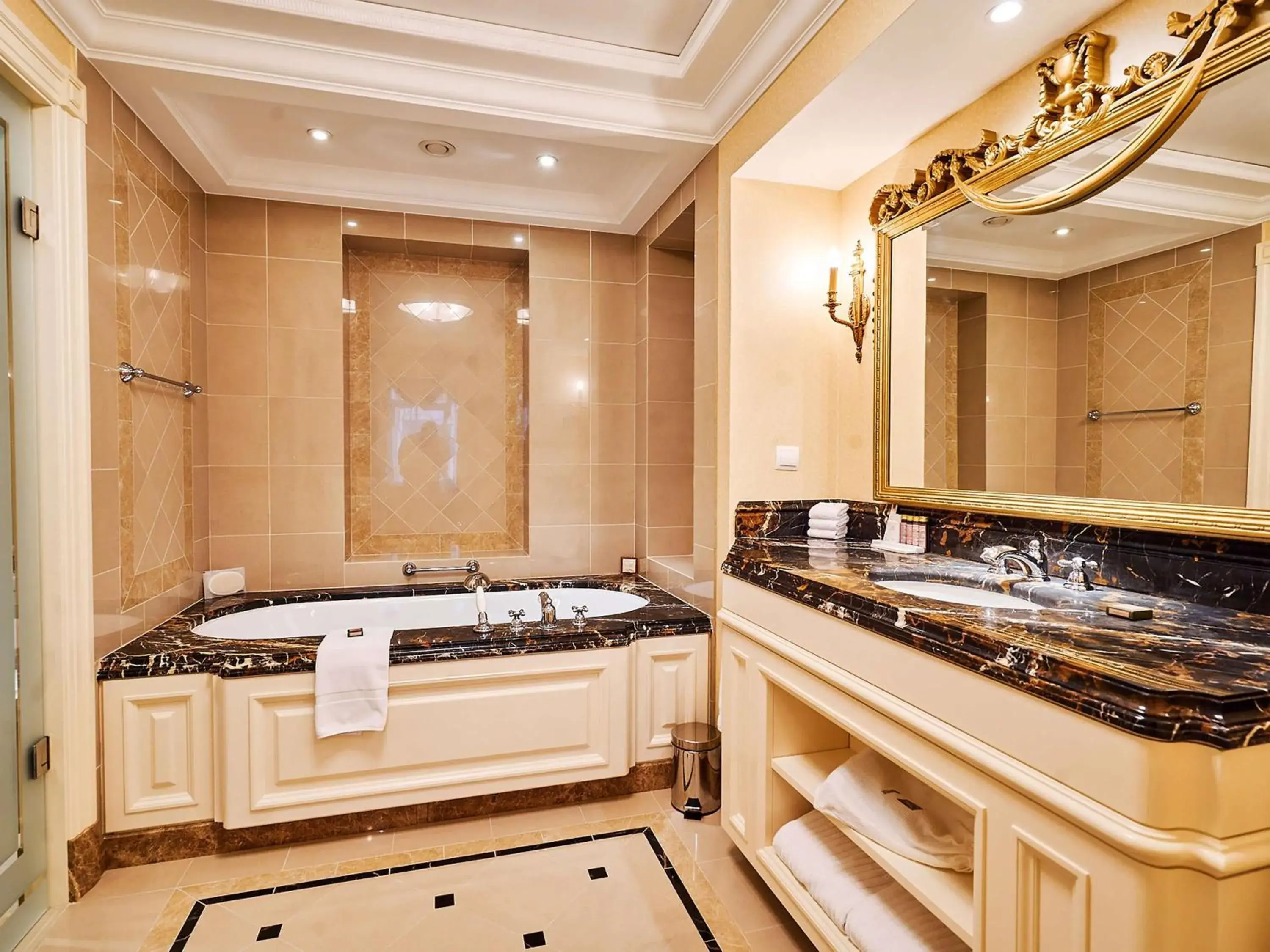 One Bedroom King Suite with City View in Fairmont Grand Hotel Kyiv One Bedroom King Suite with City View in Fairmont Grand Hotel Kyiv