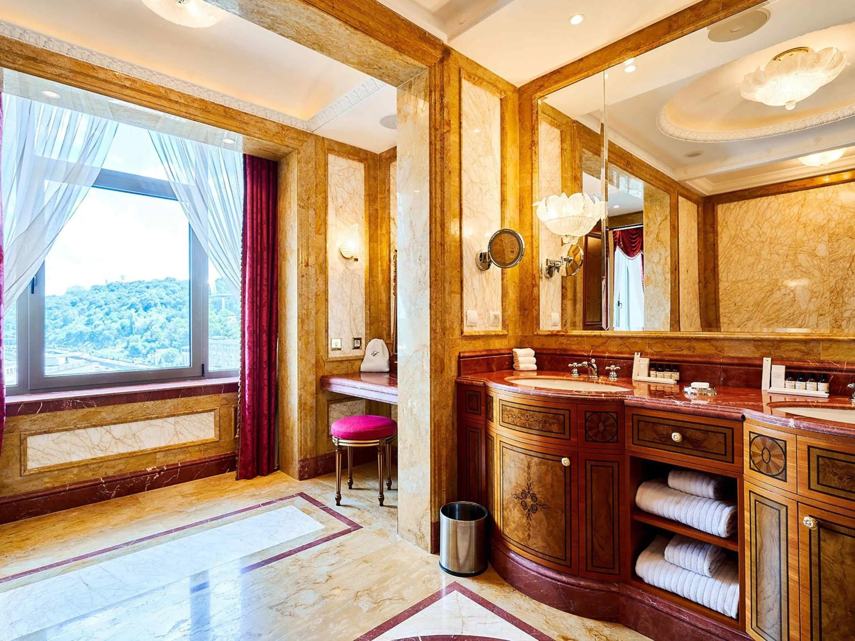 Bedroom in Fairmont Grand Hotel Kyiv