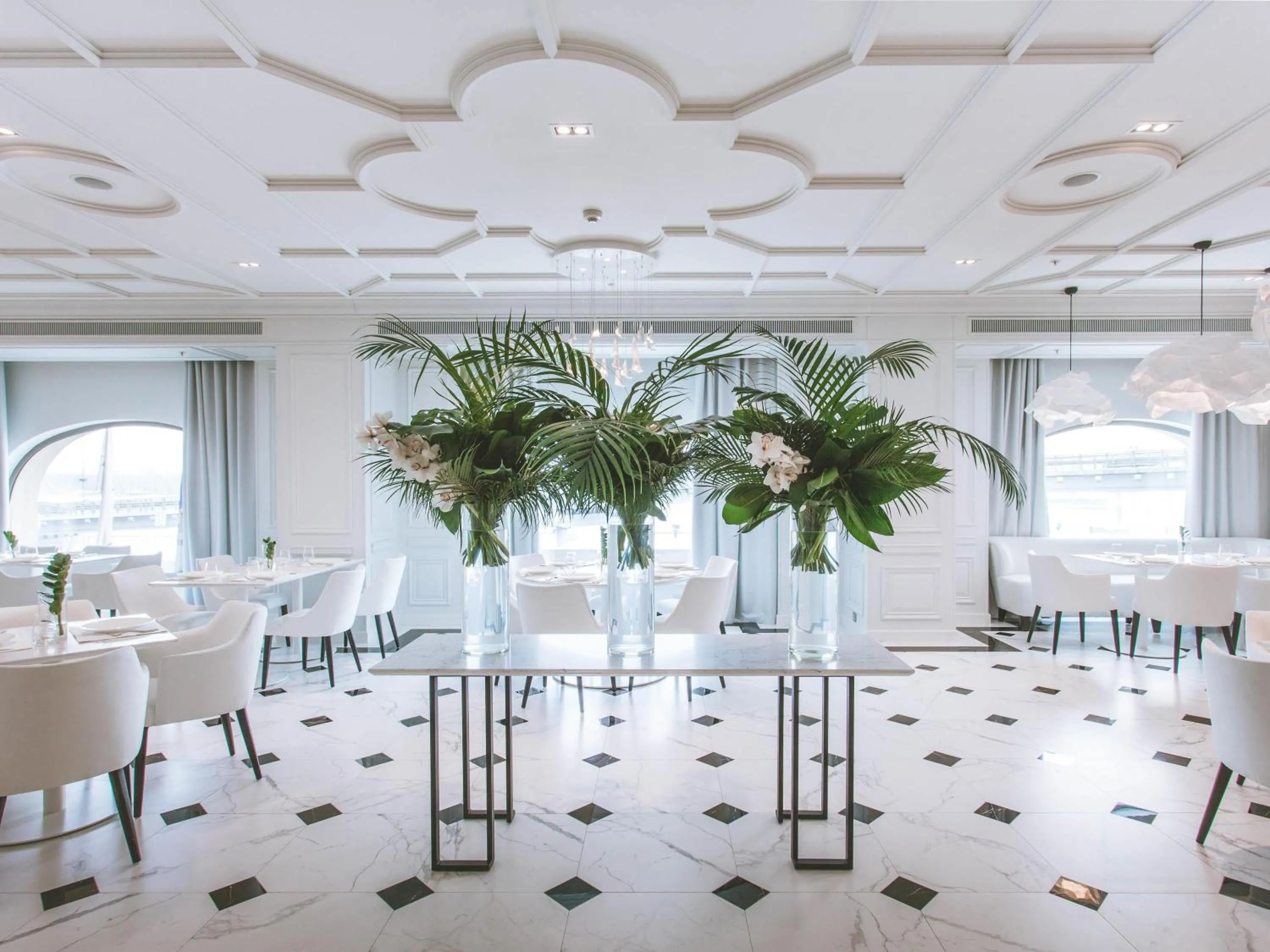 Restaurant/places to eat in Fairmont Grand Hotel Kyiv